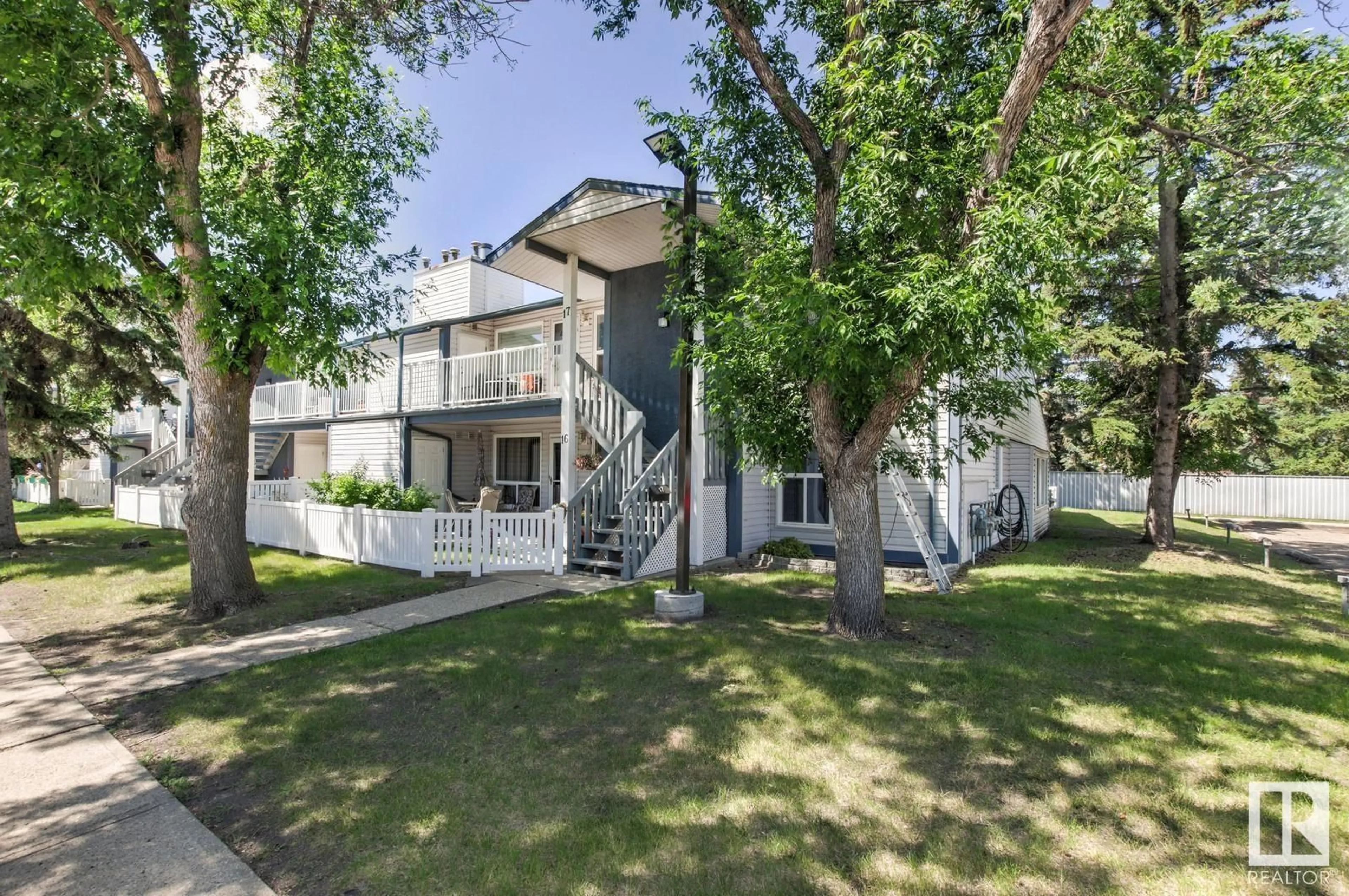A pic from exterior of the house or condo for #26 14620 26 ST NW, Edmonton Alberta T5Y2J9