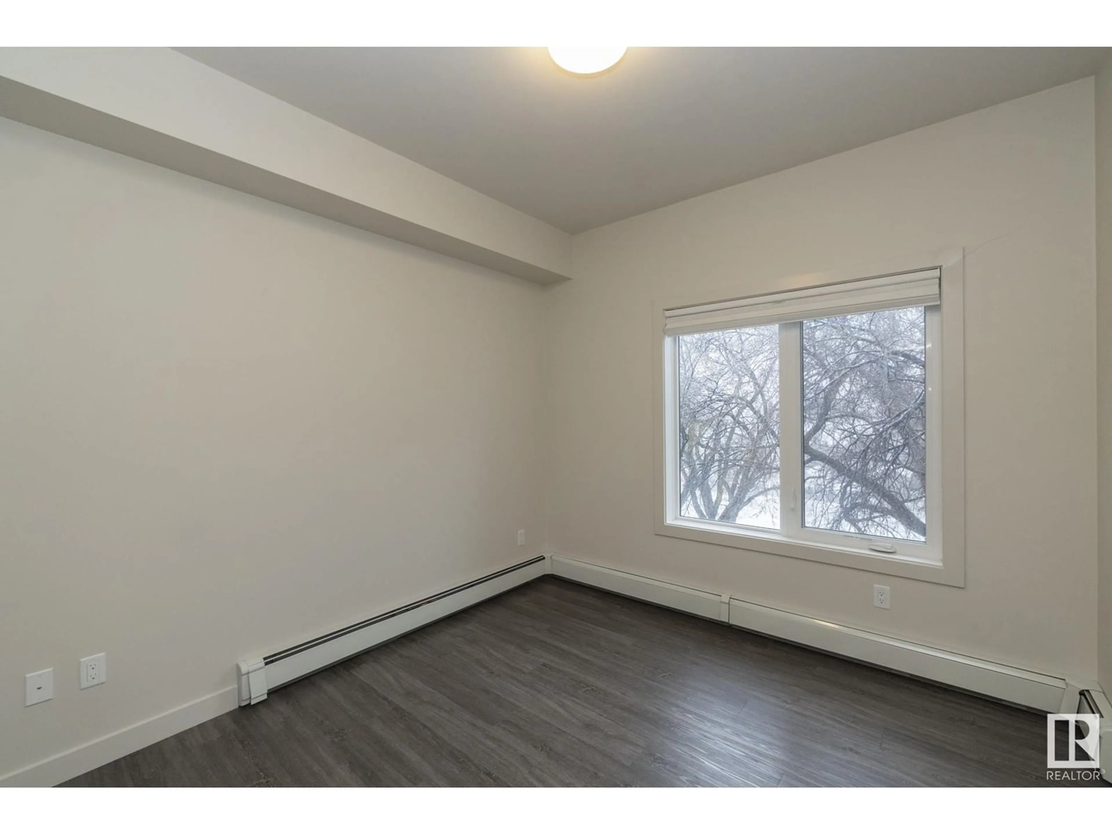 A pic of a room for #401 10837 83 AV NW, Edmonton Alberta T6E2E6