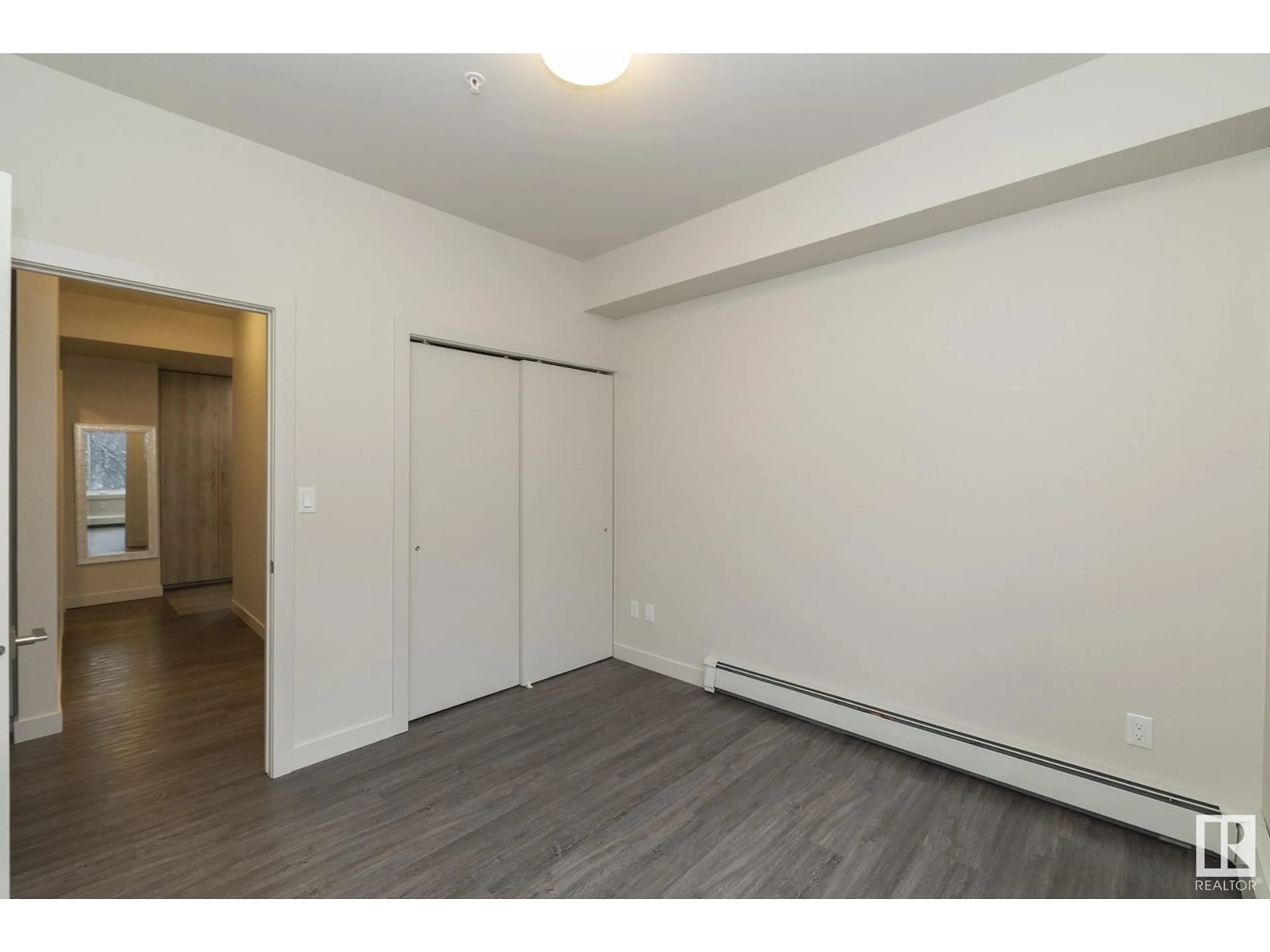 A pic of a room for #401 10837 83 AV NW, Edmonton Alberta T6E2E6
