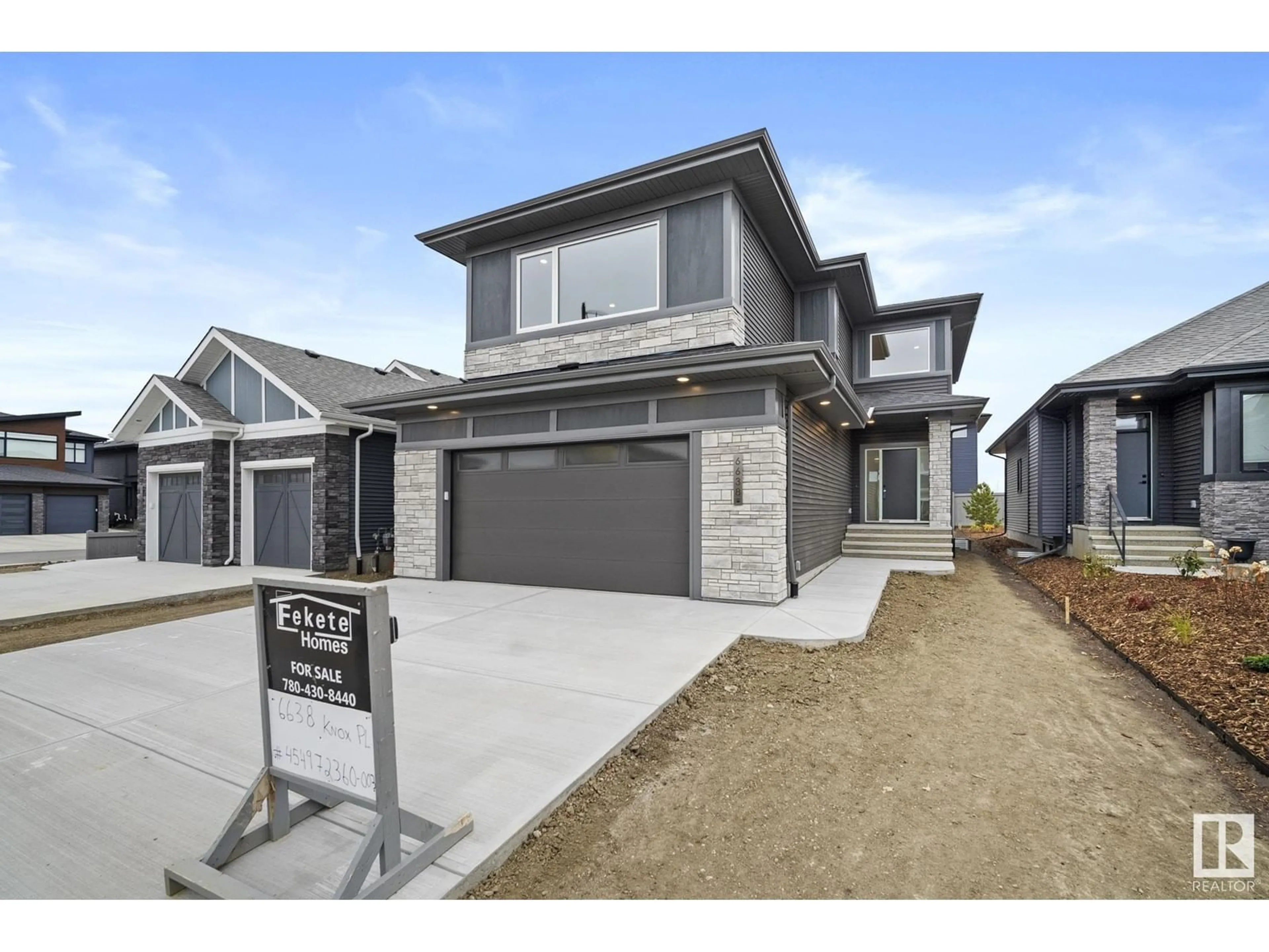 Frontside or backside of a home for 6638 KNOX PL SW, Edmonton Alberta T6W4A1