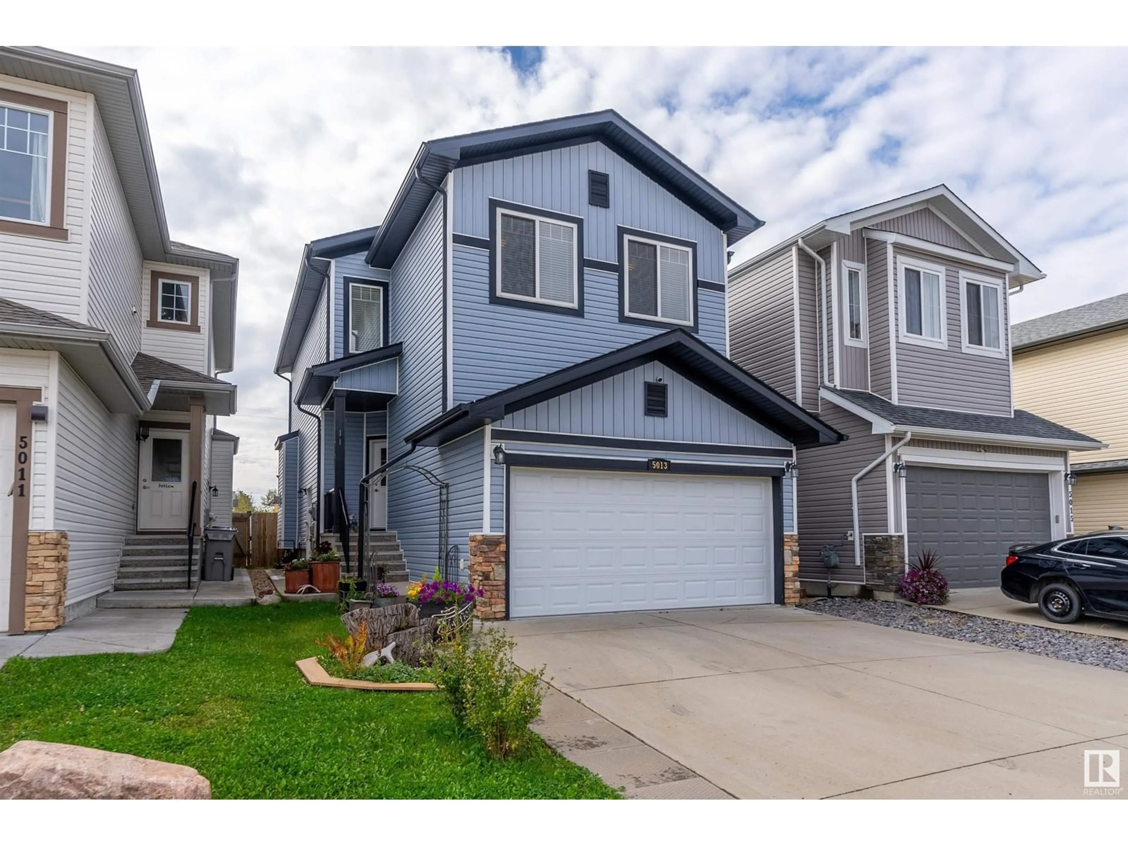 Frontside or backside of a home for 5013 53 AV, Calmar Alberta T0C0V0