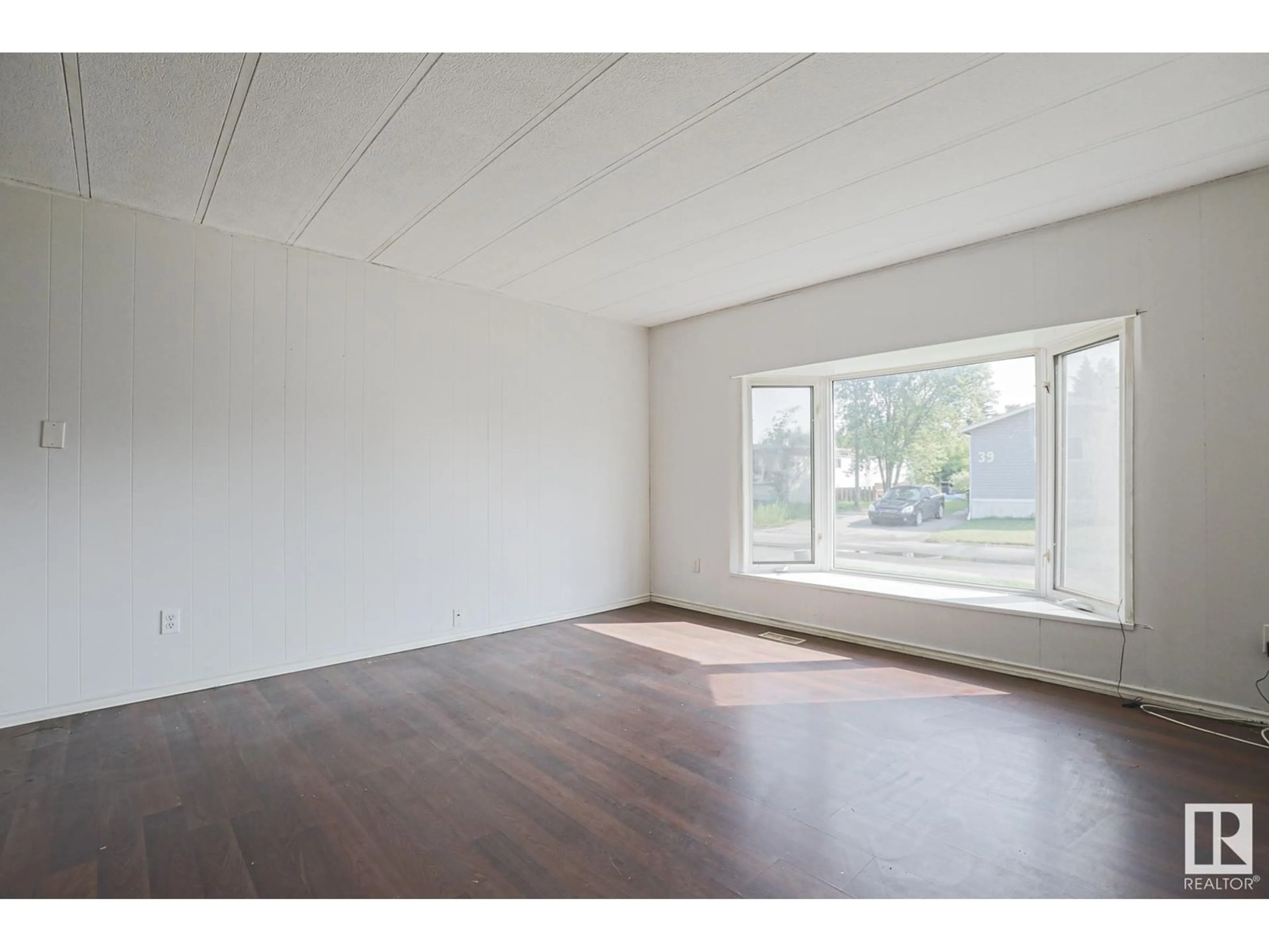 Other indoor space for 7 Keyhole CR NW, Edmonton Alberta T6P1B7