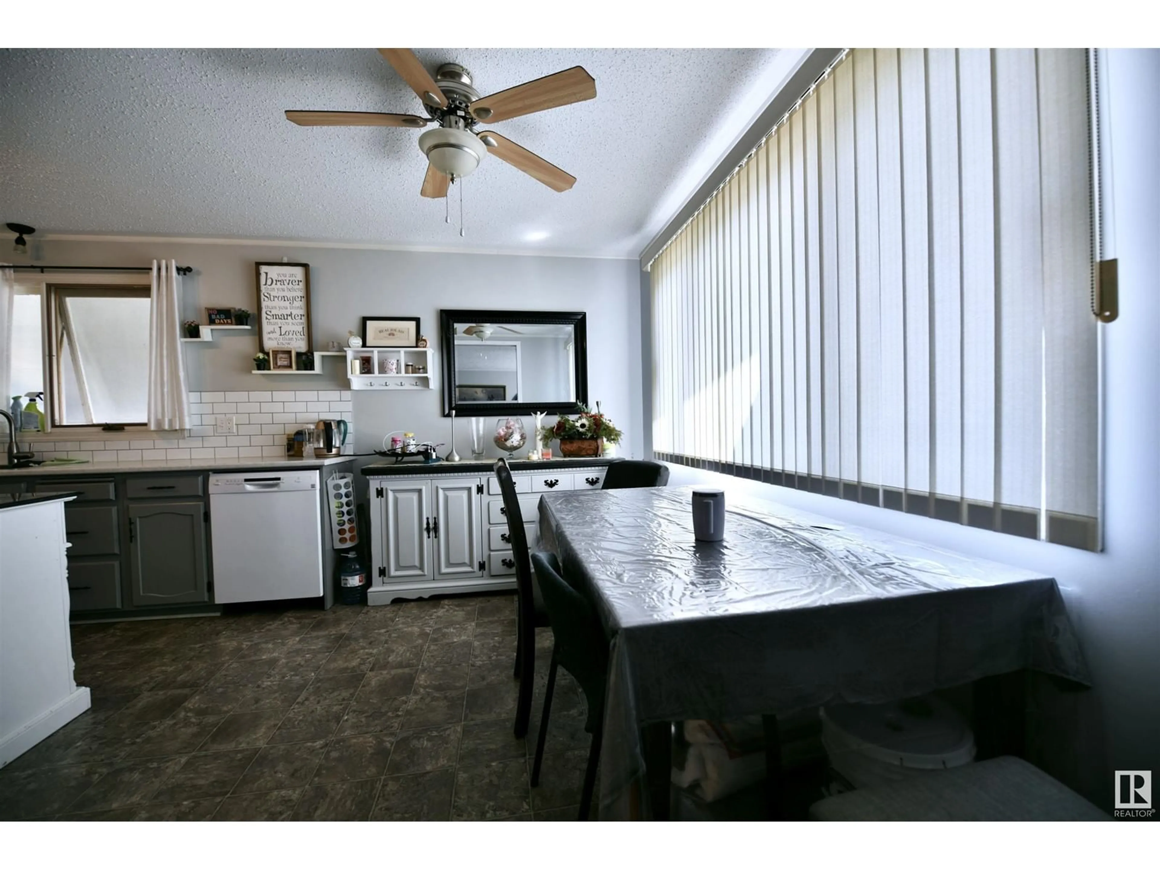 Kitchen, wood floors, cottage for 4626 46 AV, St. Paul Town Alberta T0A3A3