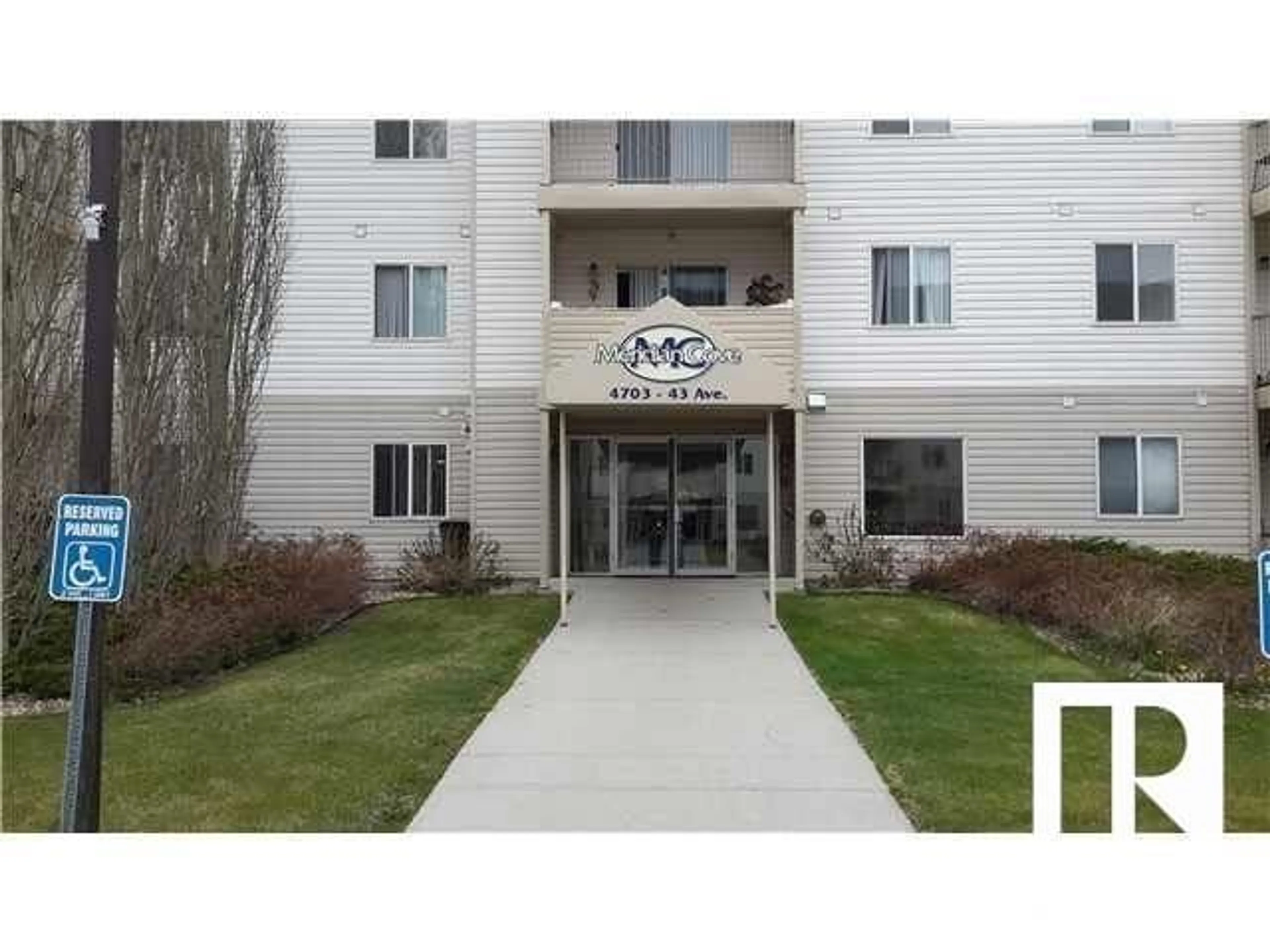 A pic from exterior of the house or condo for #213 4703 43 AV, Stony Plain Alberta T7Z2S6