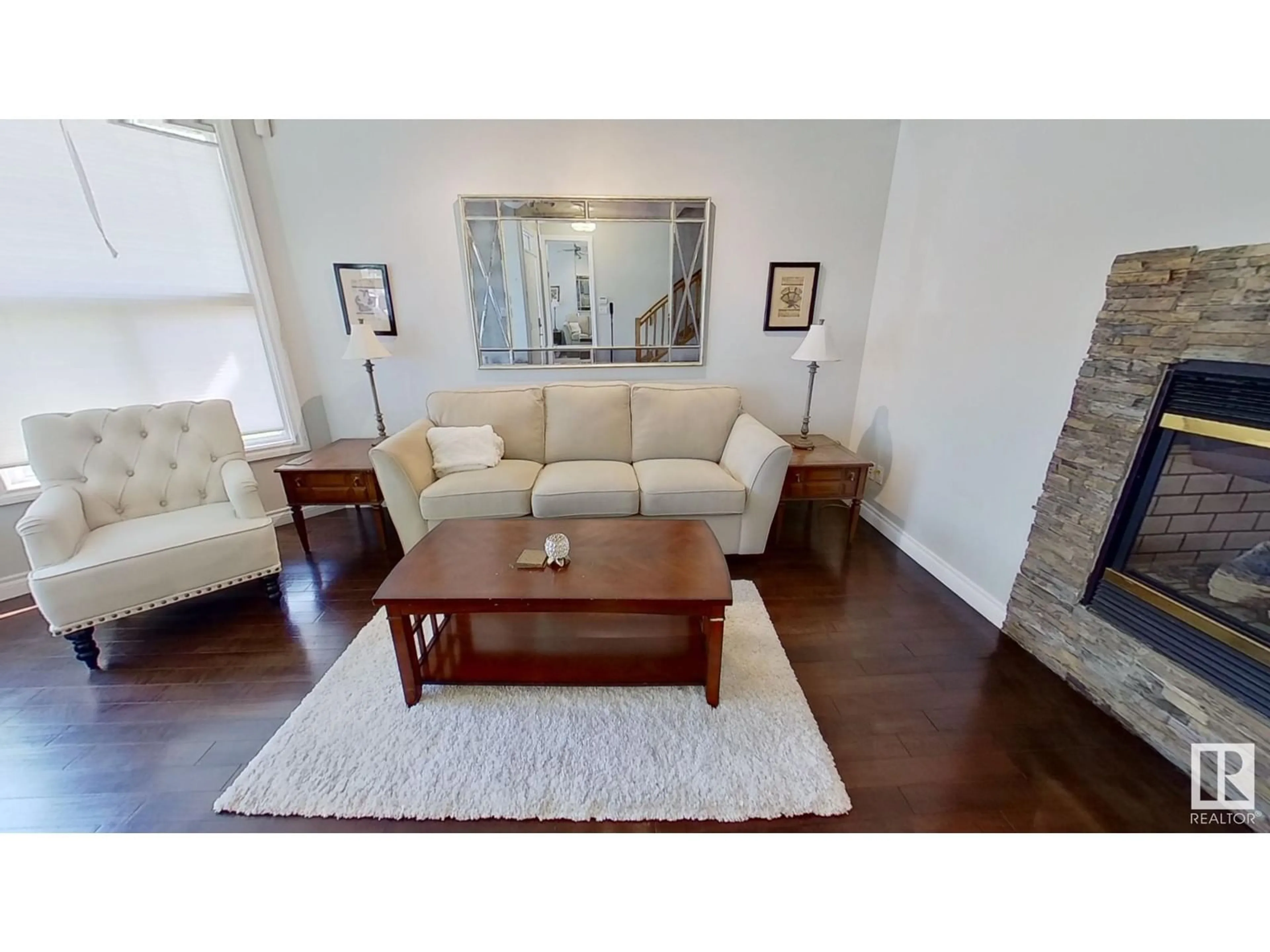 Living room for 2036 TOWNE CENTRE BV NW, Edmonton Alberta T6R3M7