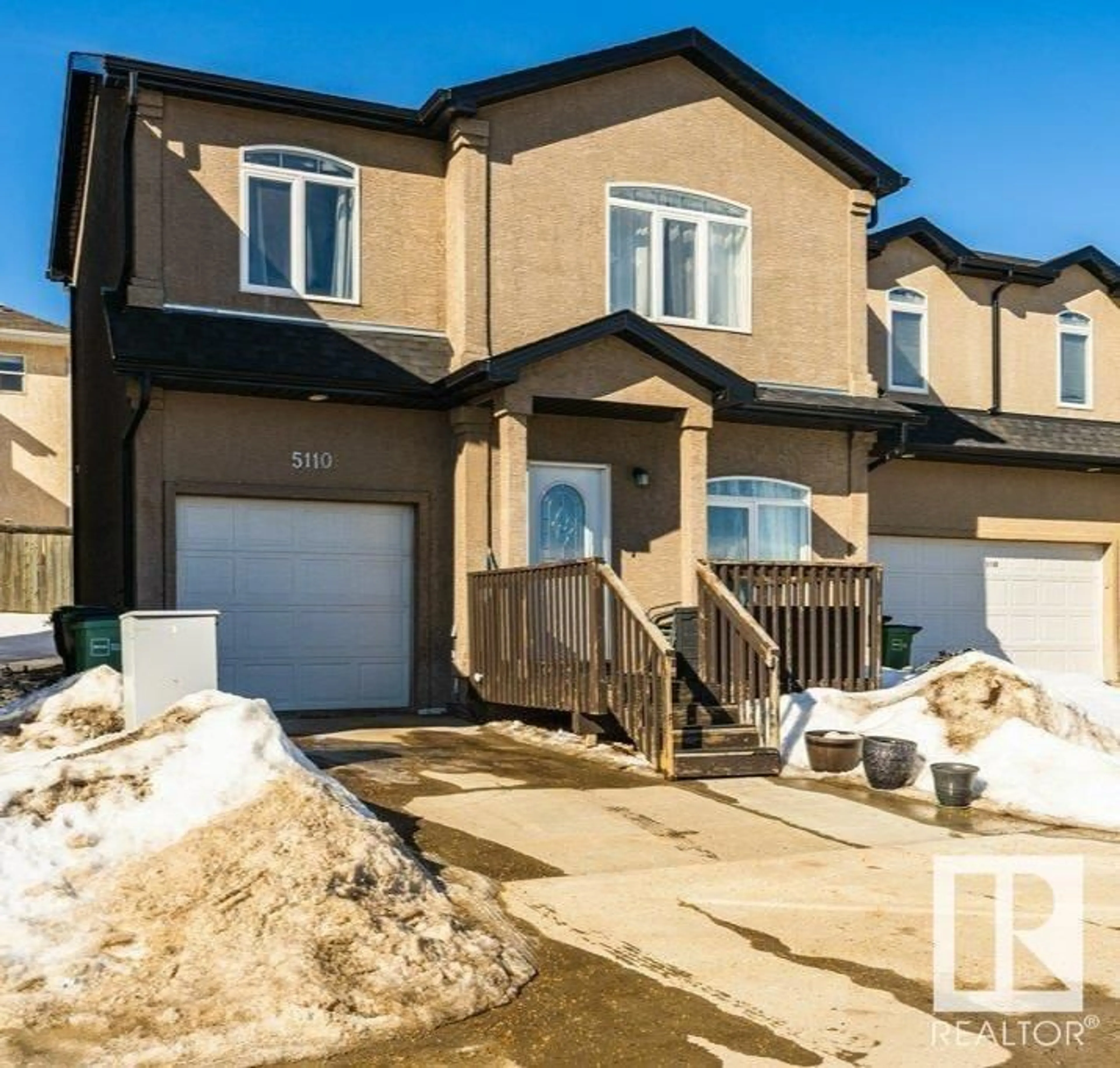 A pic from exterior of the house or condo for 5110 146 AV NW, Edmonton Alberta T5A5B7