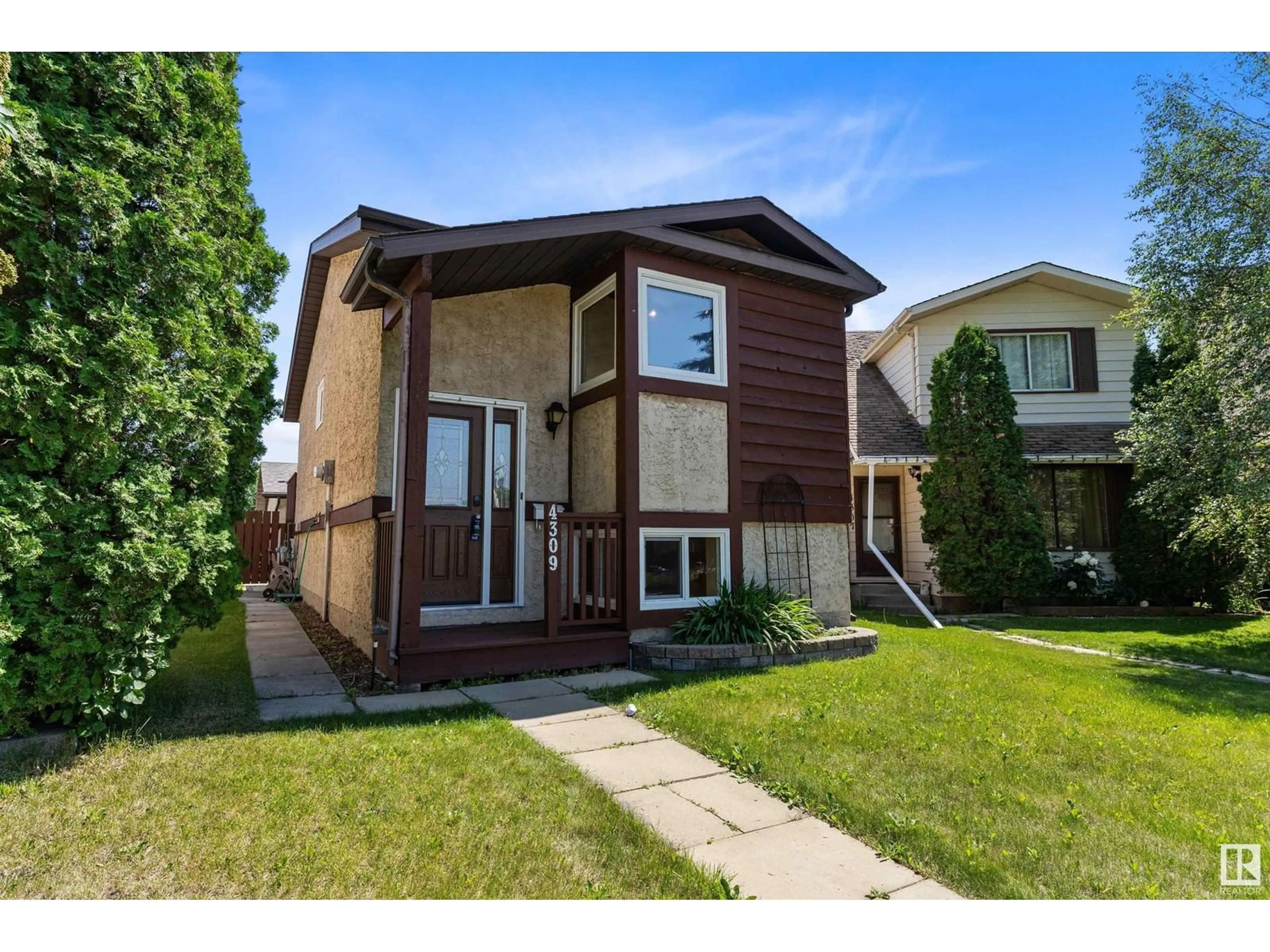 Frontside or backside of a home for 4309 37 ST NW, Edmonton Alberta T6L4J2