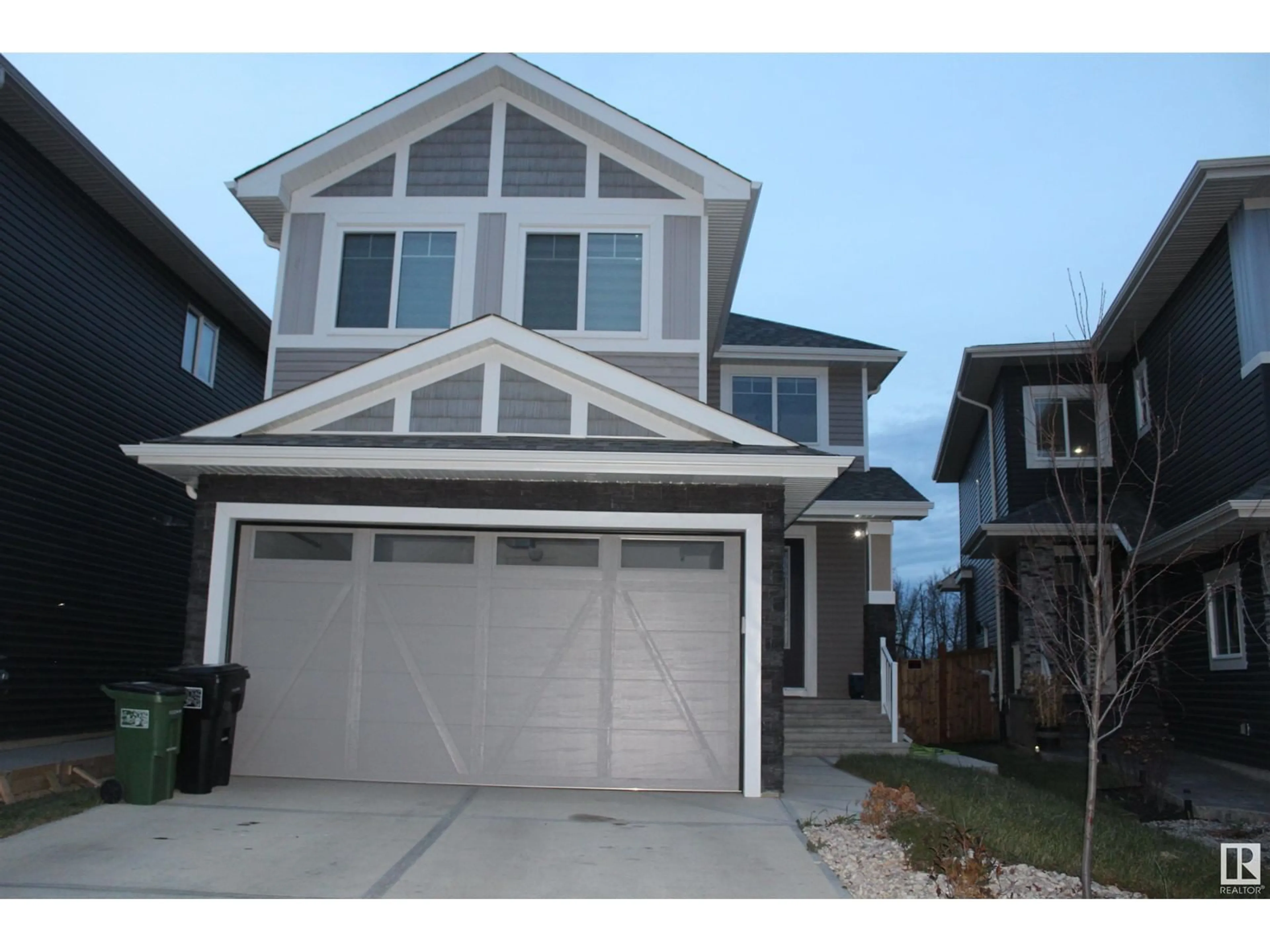 Frontside or backside of a home for 13130 208A ST NW, Edmonton Alberta T5S0P1