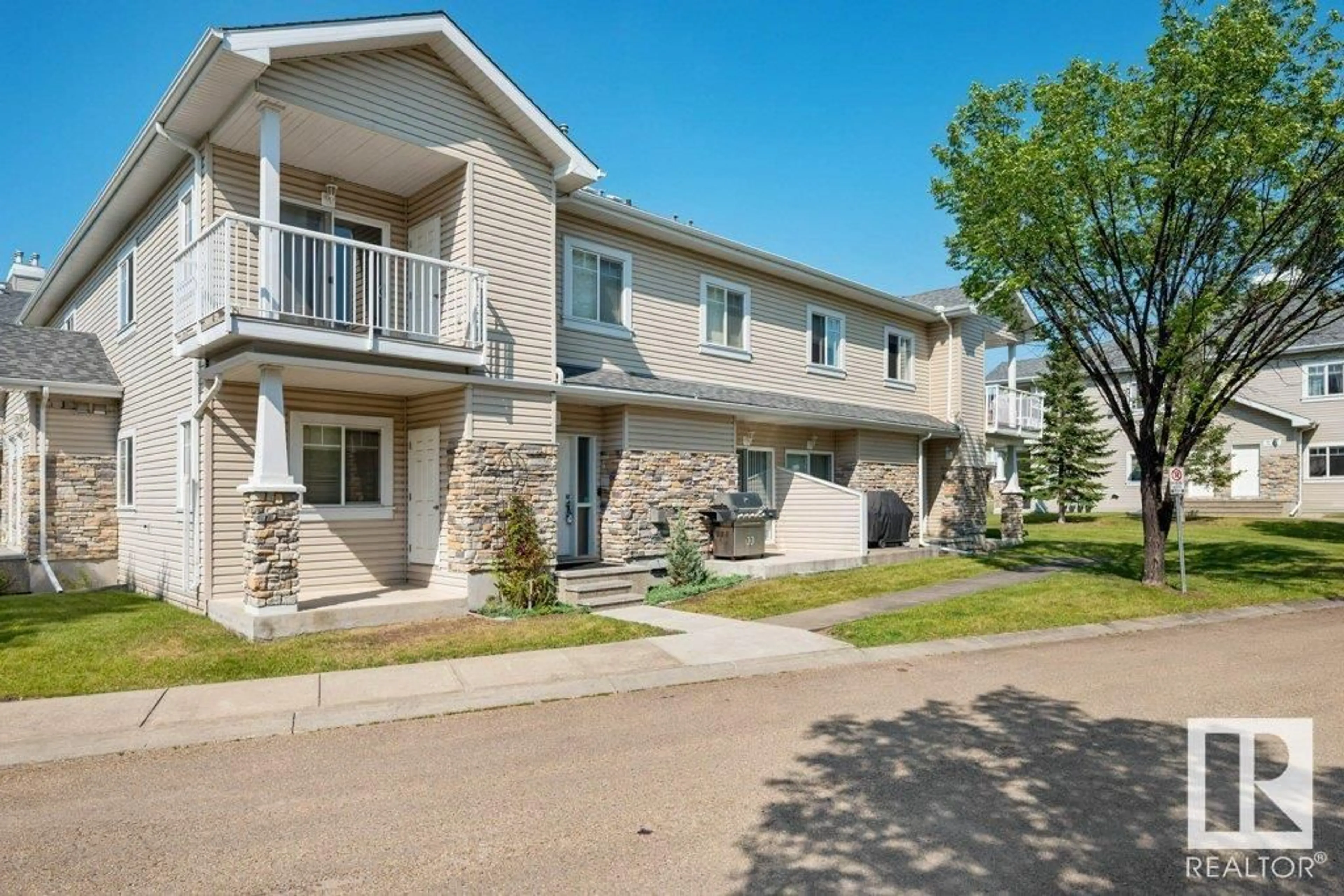 A pic from exterior of the house or condo for 52 2508 Hanna Cres NW, Edmonton Alberta T6R3N7