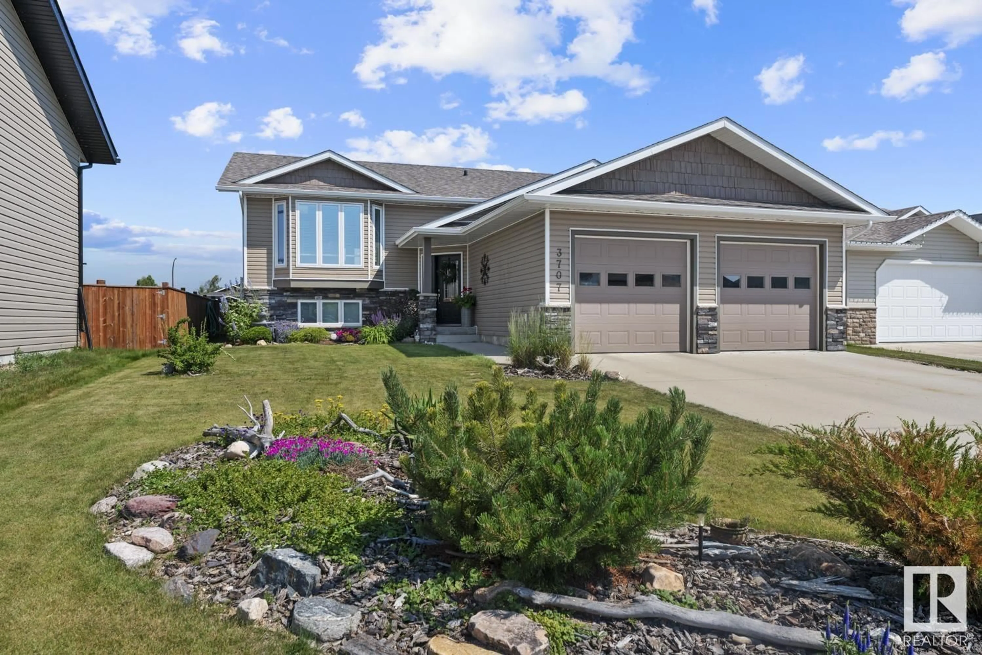 Frontside or backside of a home for 3707 Lakeshore DR, Bonnyville Town Alberta T9N0A4