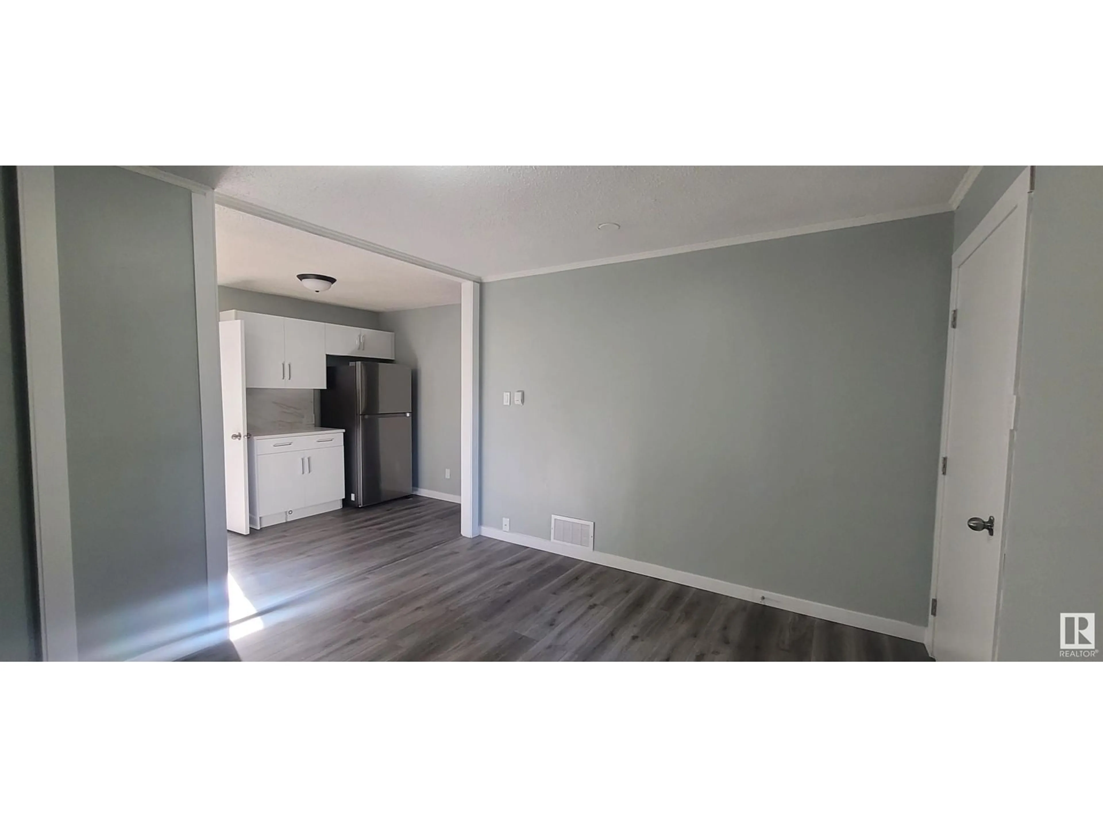 A pic of a room, unknown floor for 11406 82 ST NW, Edmonton Alberta T5B2V4