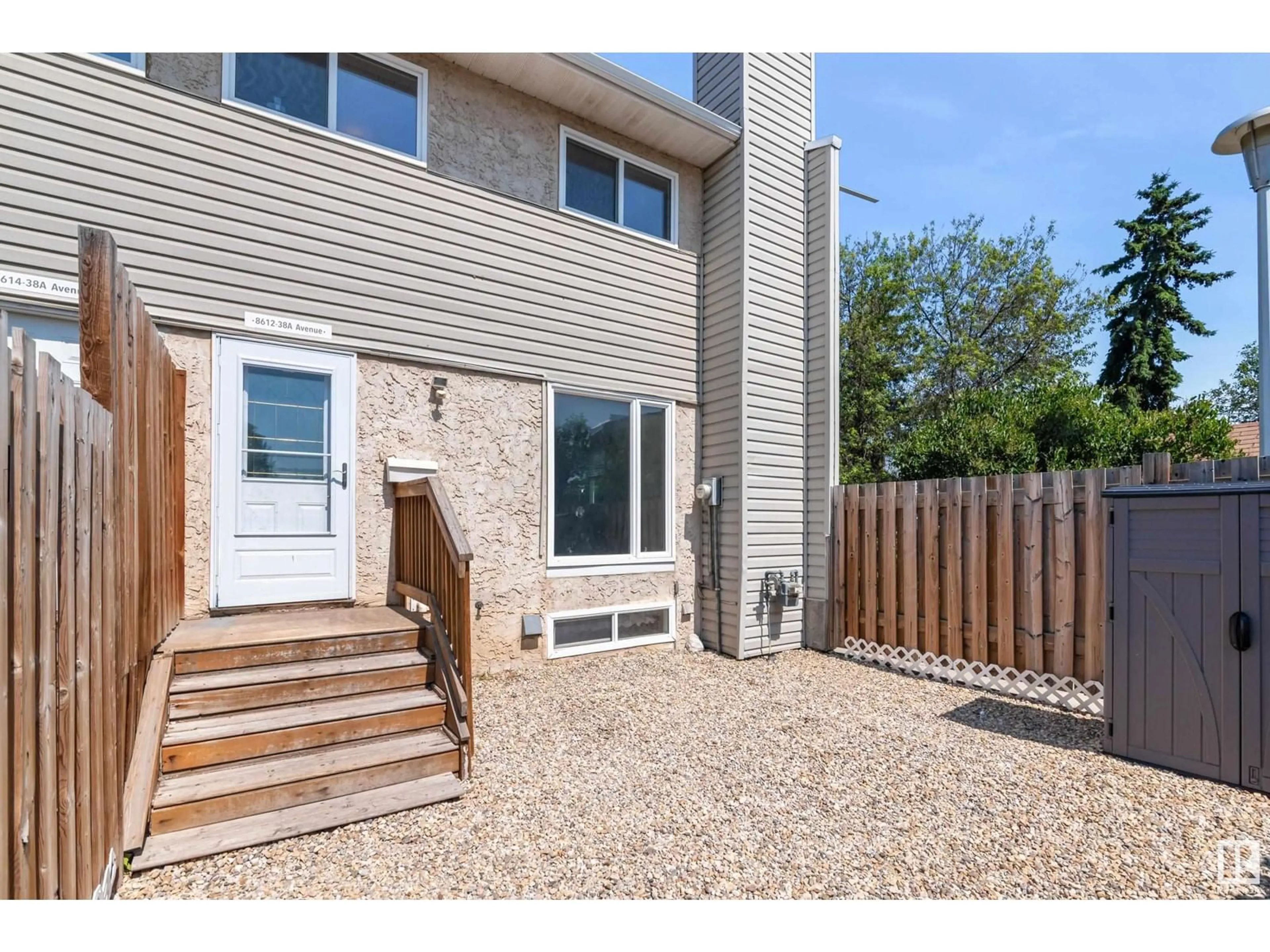 A pic from exterior of the house or condo for 8612 38A AV NW, Edmonton Alberta T6K2Z9