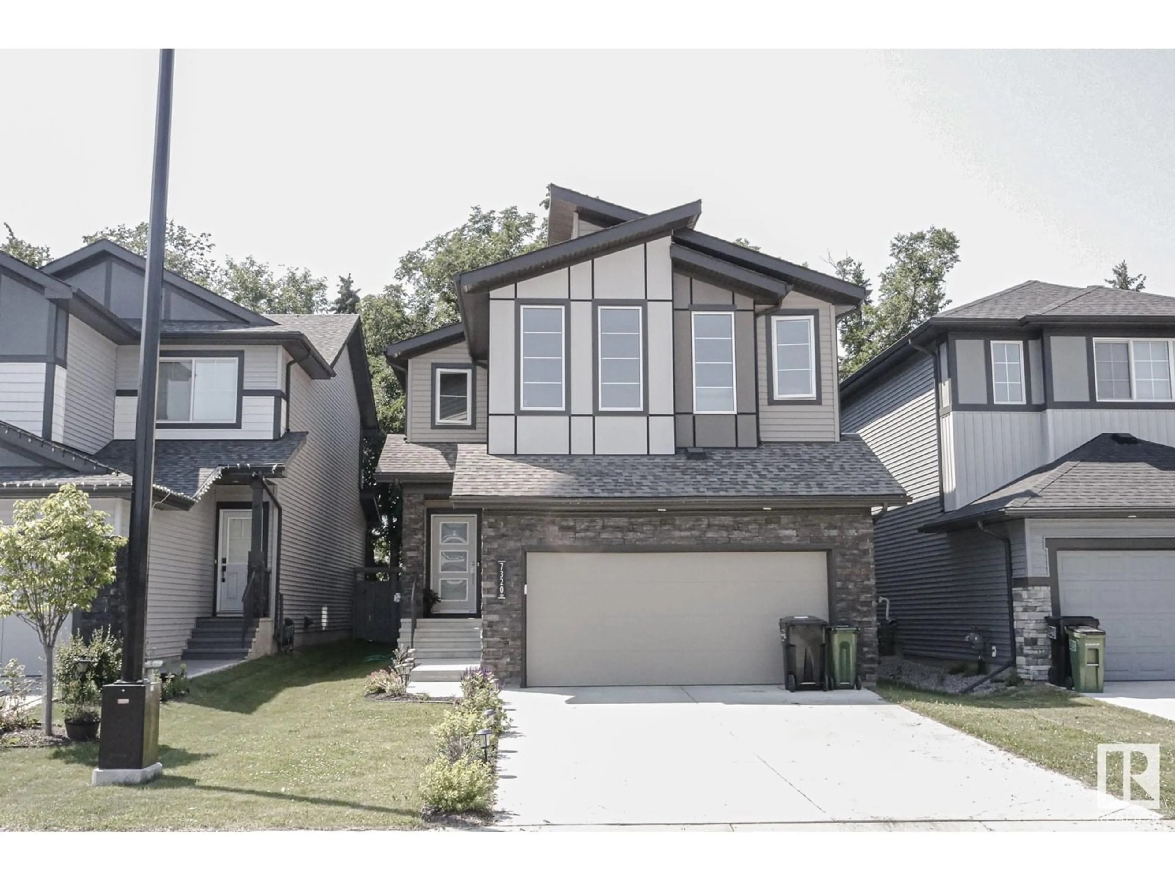 Frontside or backside of a home for 7320 CHIVERS CR SW, Edmonton Alberta T6W4M1
