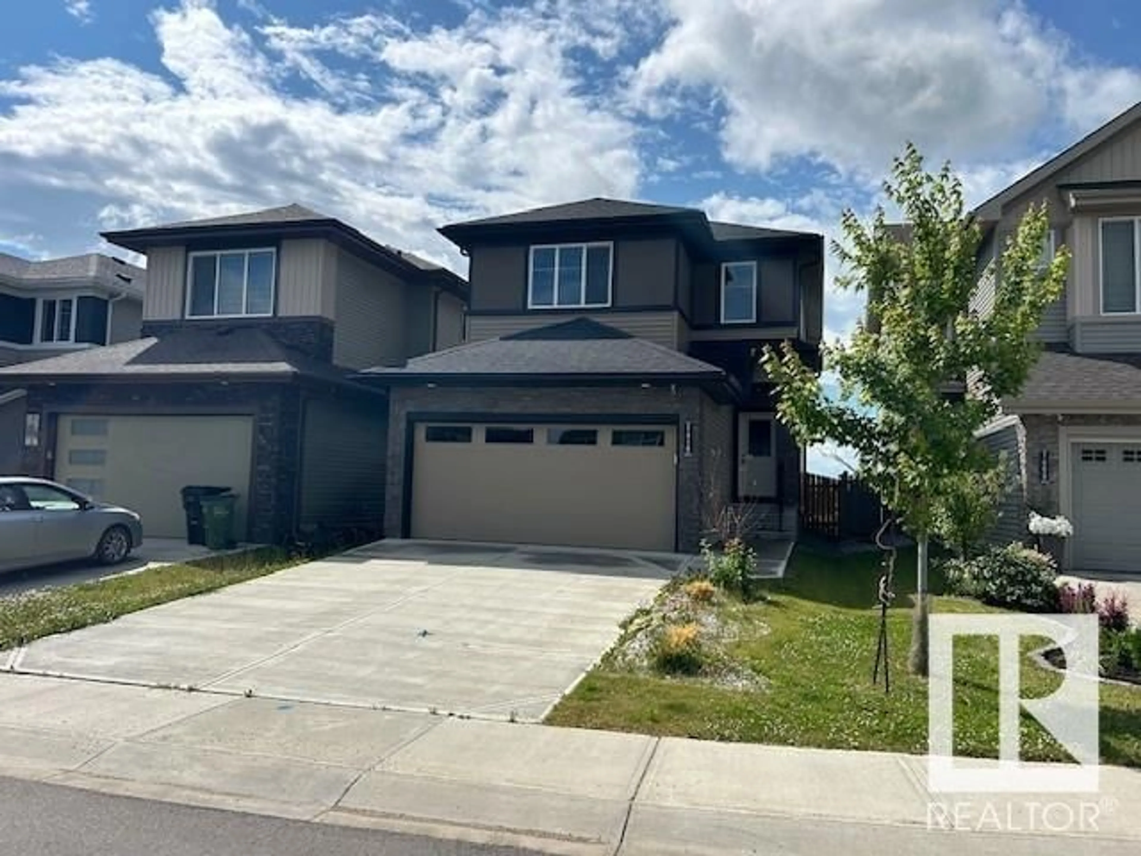 Frontside or backside of a home for 7610 CREIGHTON PLACE PL SW, Edmonton Alberta T6W3Z3
