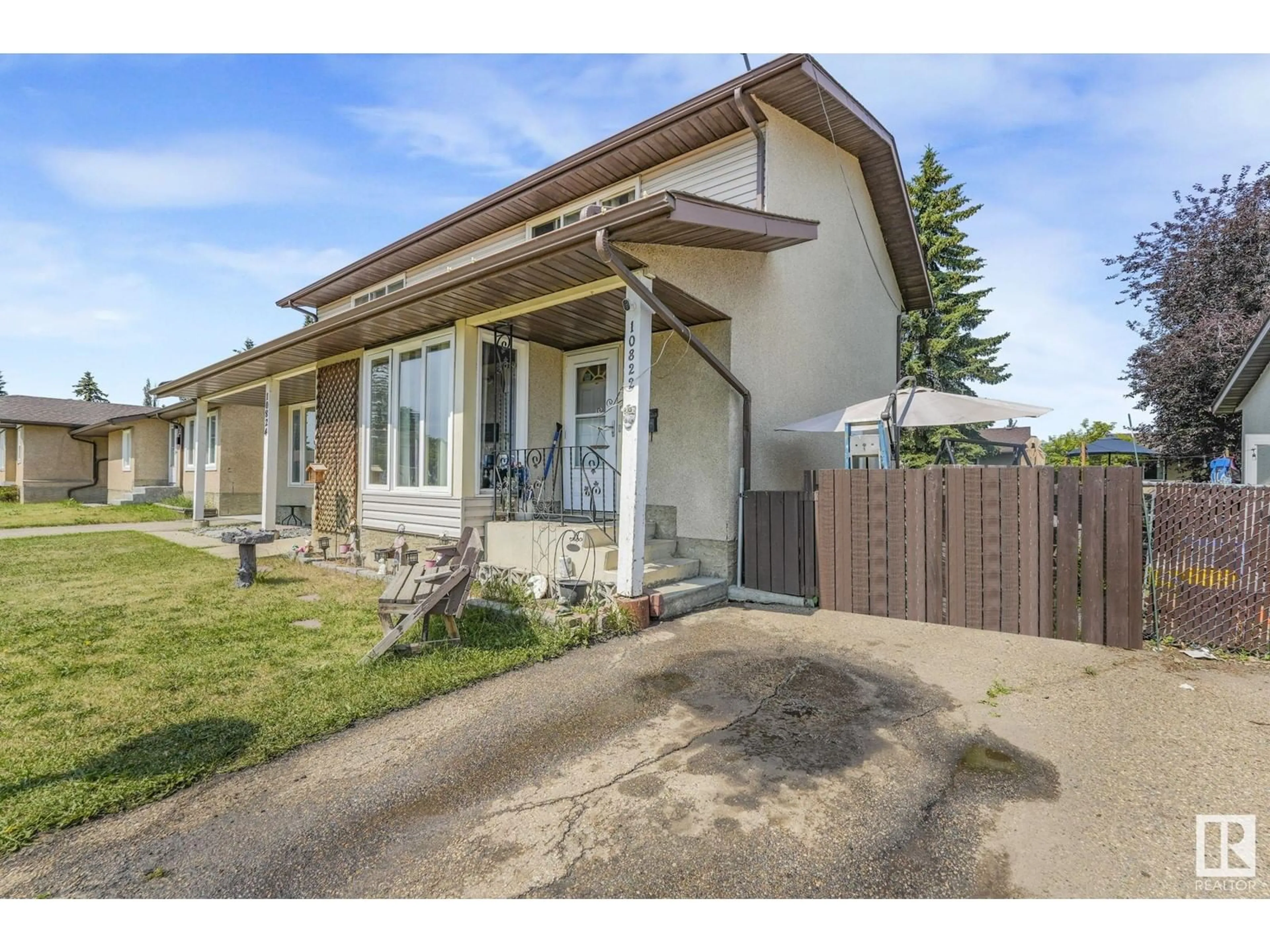 Frontside or backside of a home for 10822 173 AV NW, Edmonton Alberta T5X3Z4