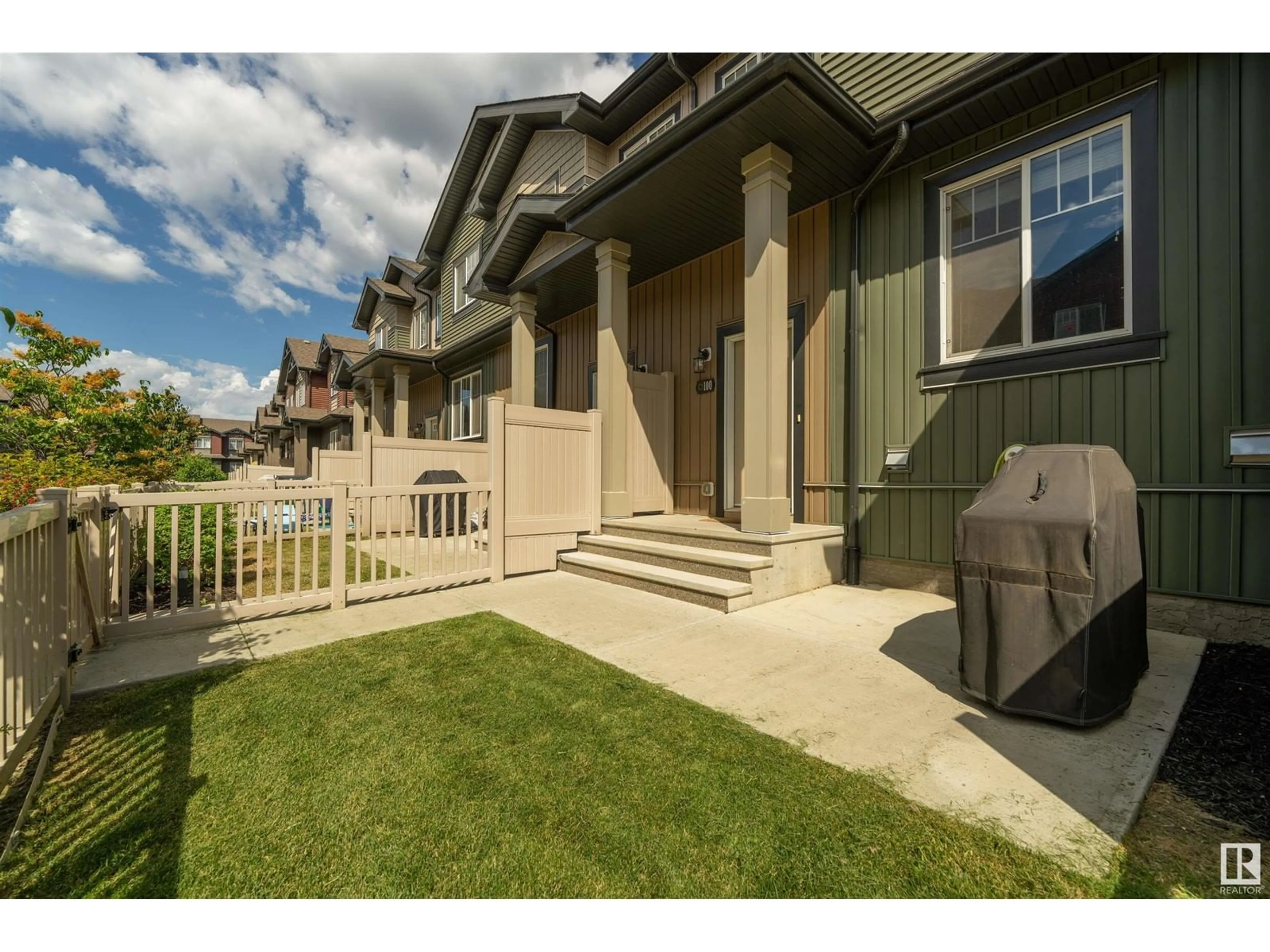A pic from exterior of the house or condo for #100 3305 ORCHARDS LI SW, Edmonton Alberta T6X2H1