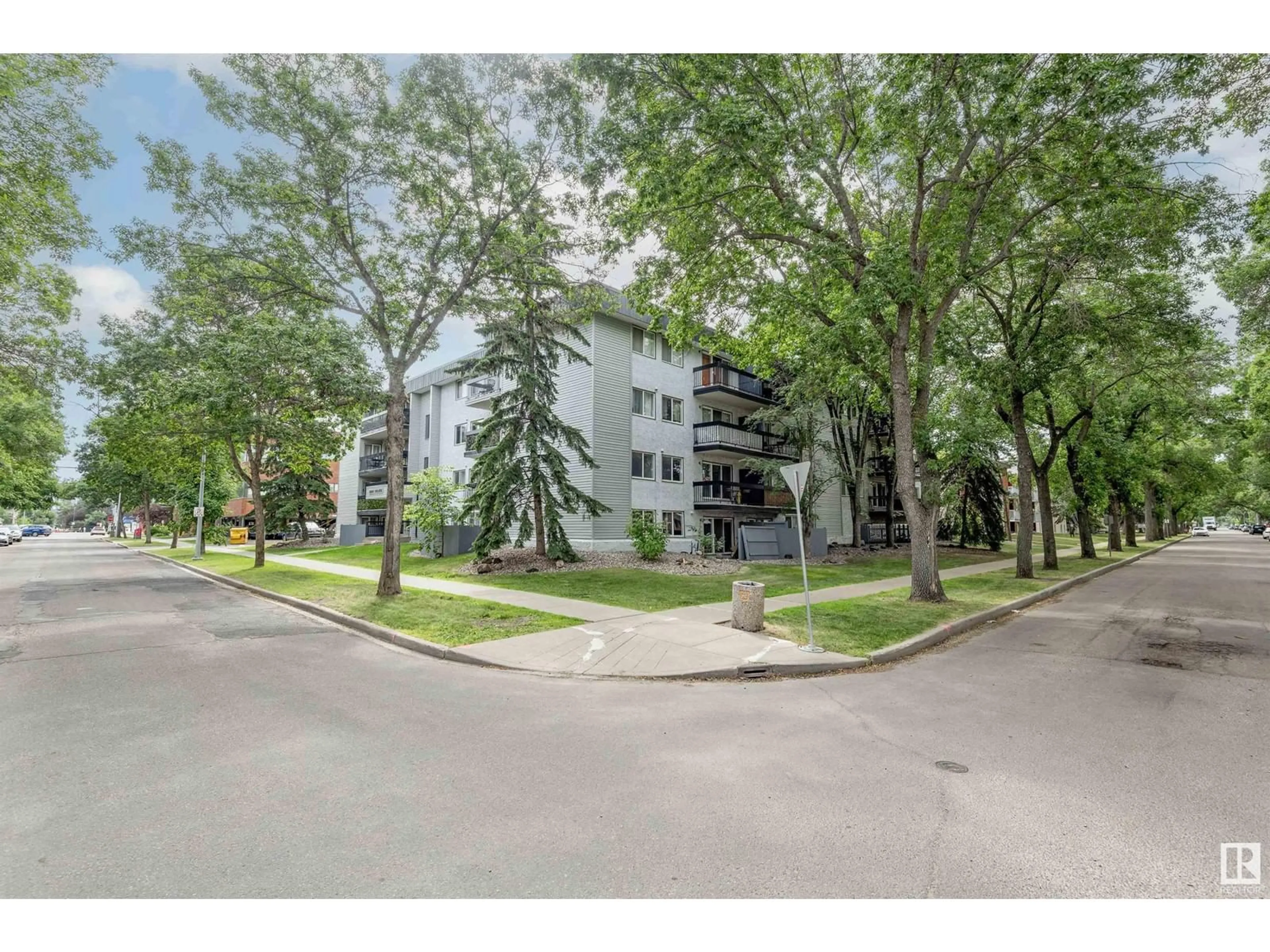 A pic from exterior of the house or condo for #104 11217 103 AV NW, Edmonton Alberta T5K2V9