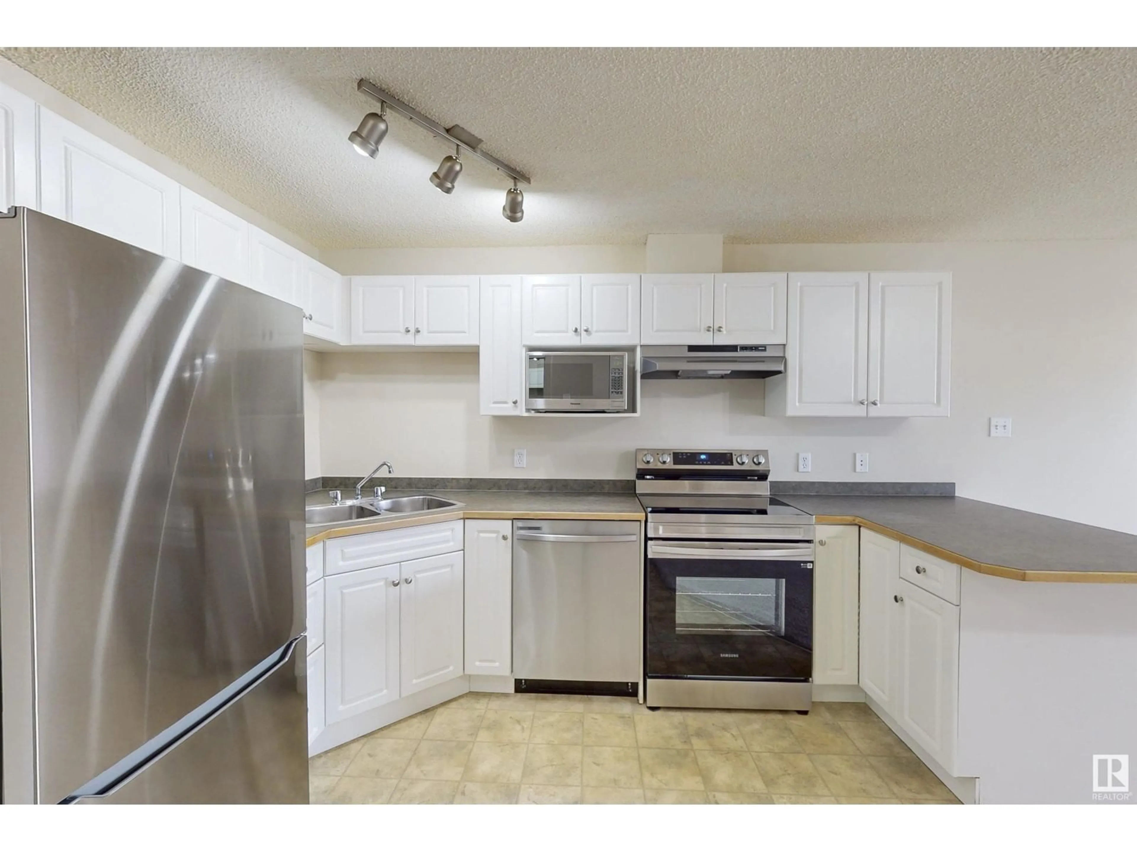 Standard kitchen for #211 2305 35A AV NW, Edmonton Alberta T6T1Z2
