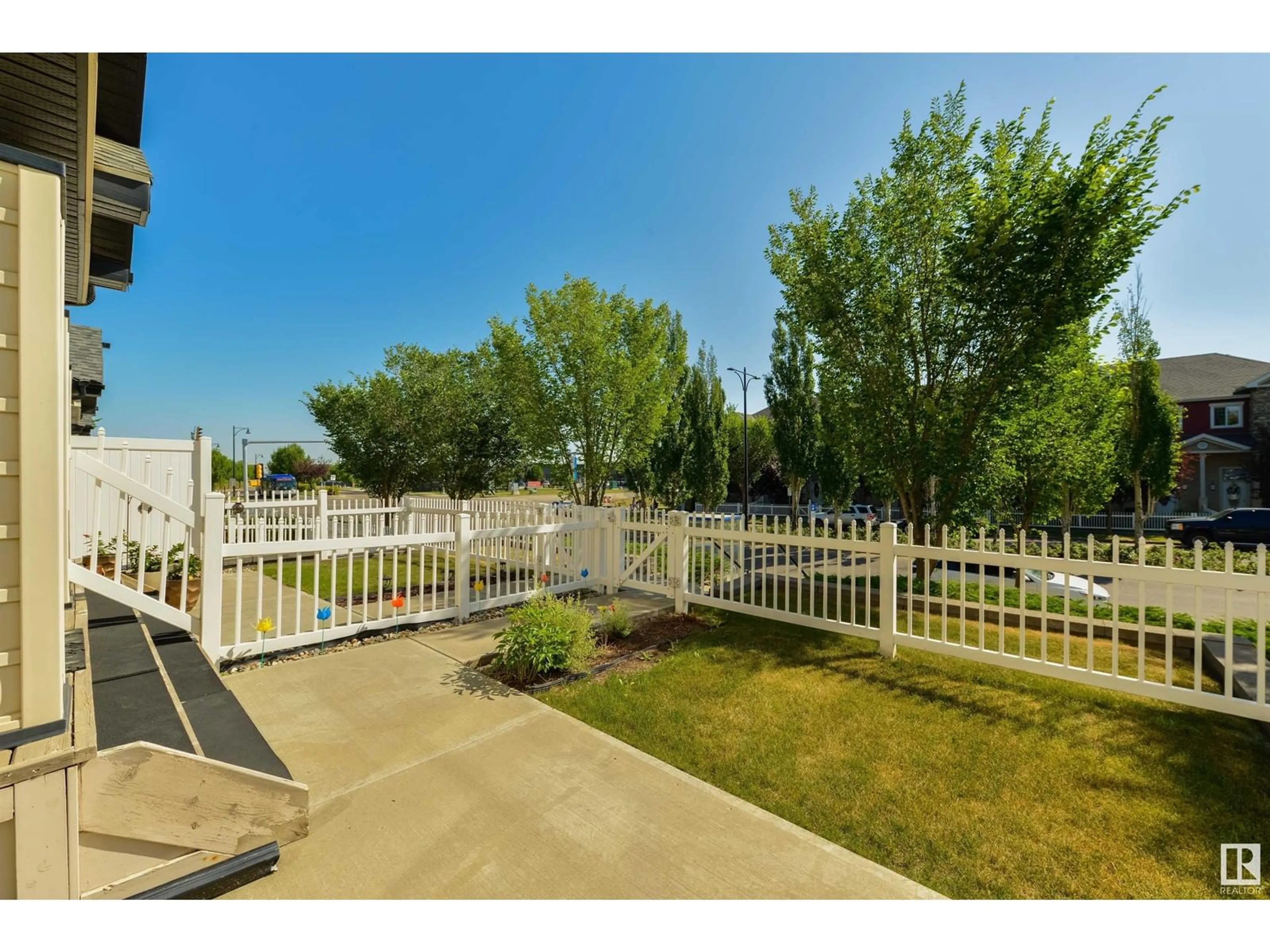 Fenced yard for #130 465 HEMINGWAY RD NW, Edmonton Alberta T6M0J7
