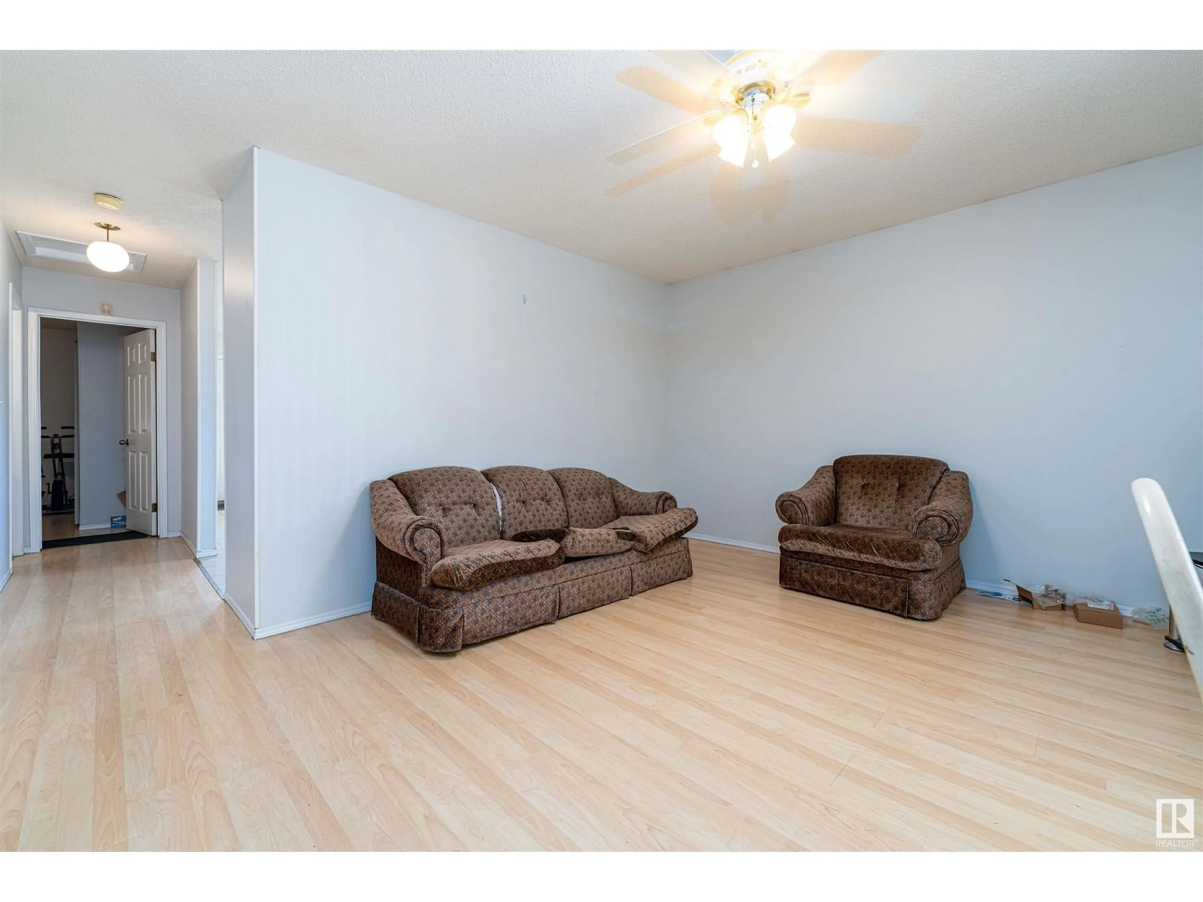 A pic of a room for 11815 79 ST NW, Edmonton Alberta T5B2K9