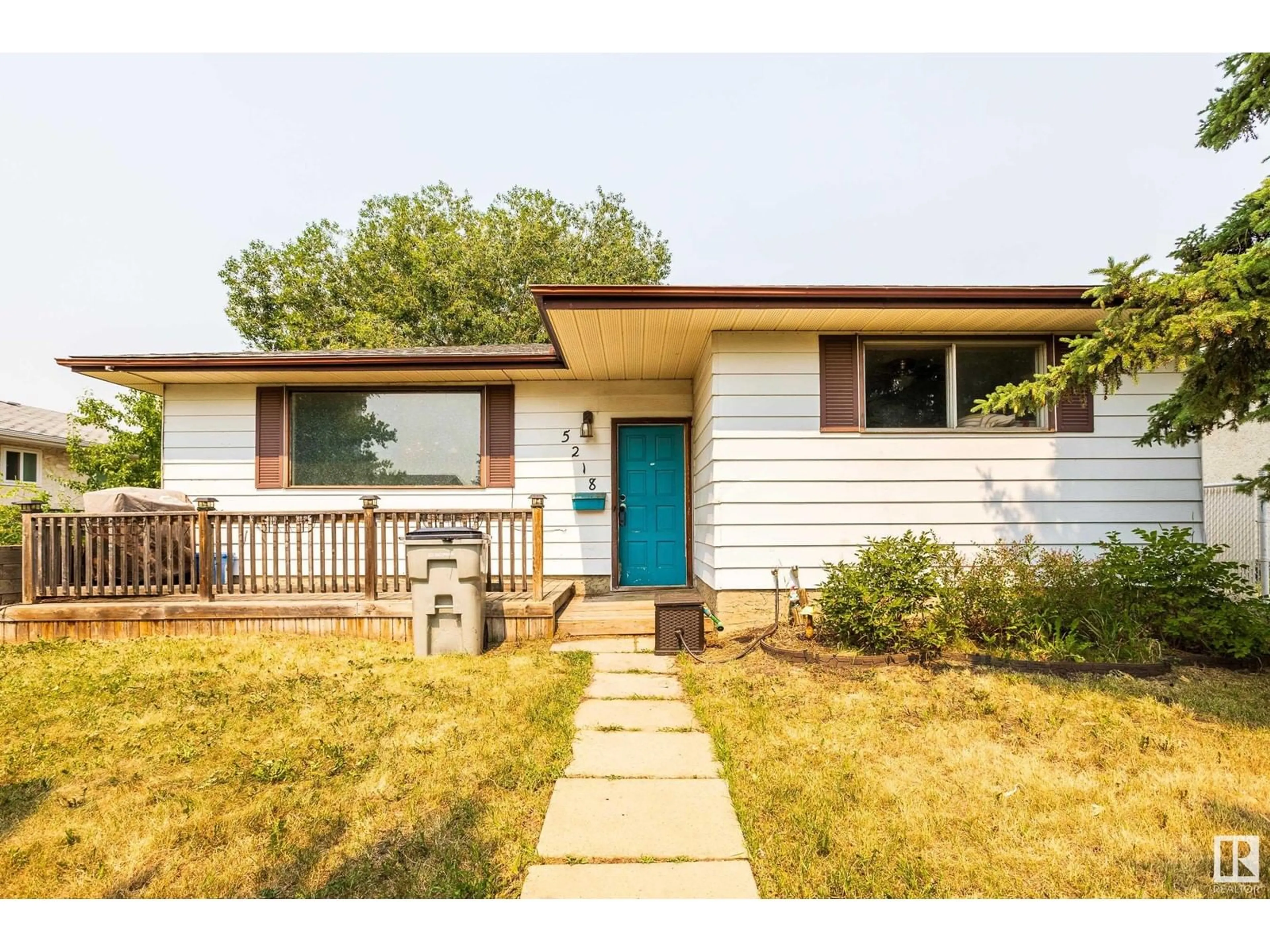 Frontside or backside of a home for 5218 51A AV, Legal Alberta T0G1L0