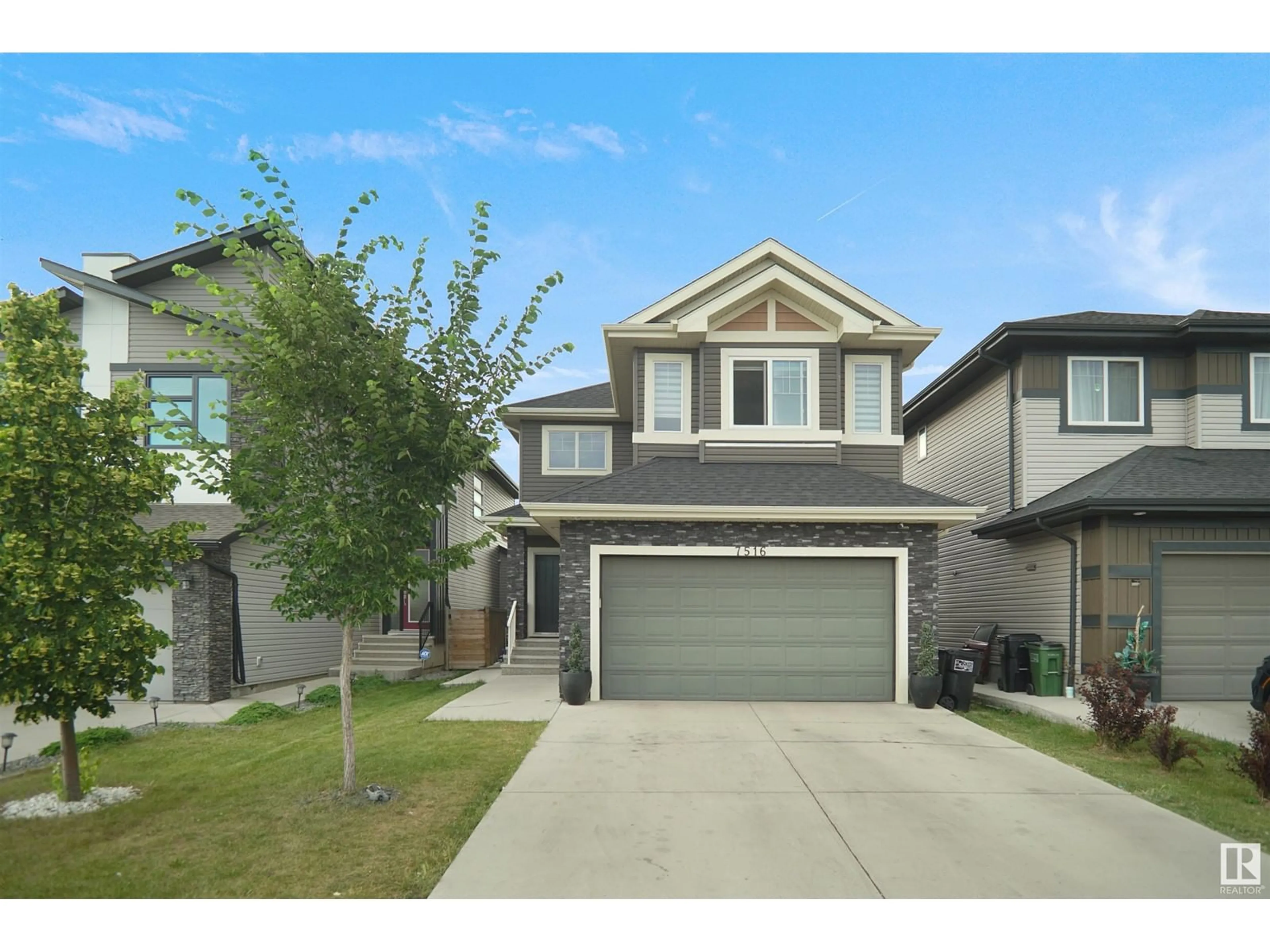 Frontside or backside of a home for 7516 182 AV NW, Edmonton Alberta T5Z0M1