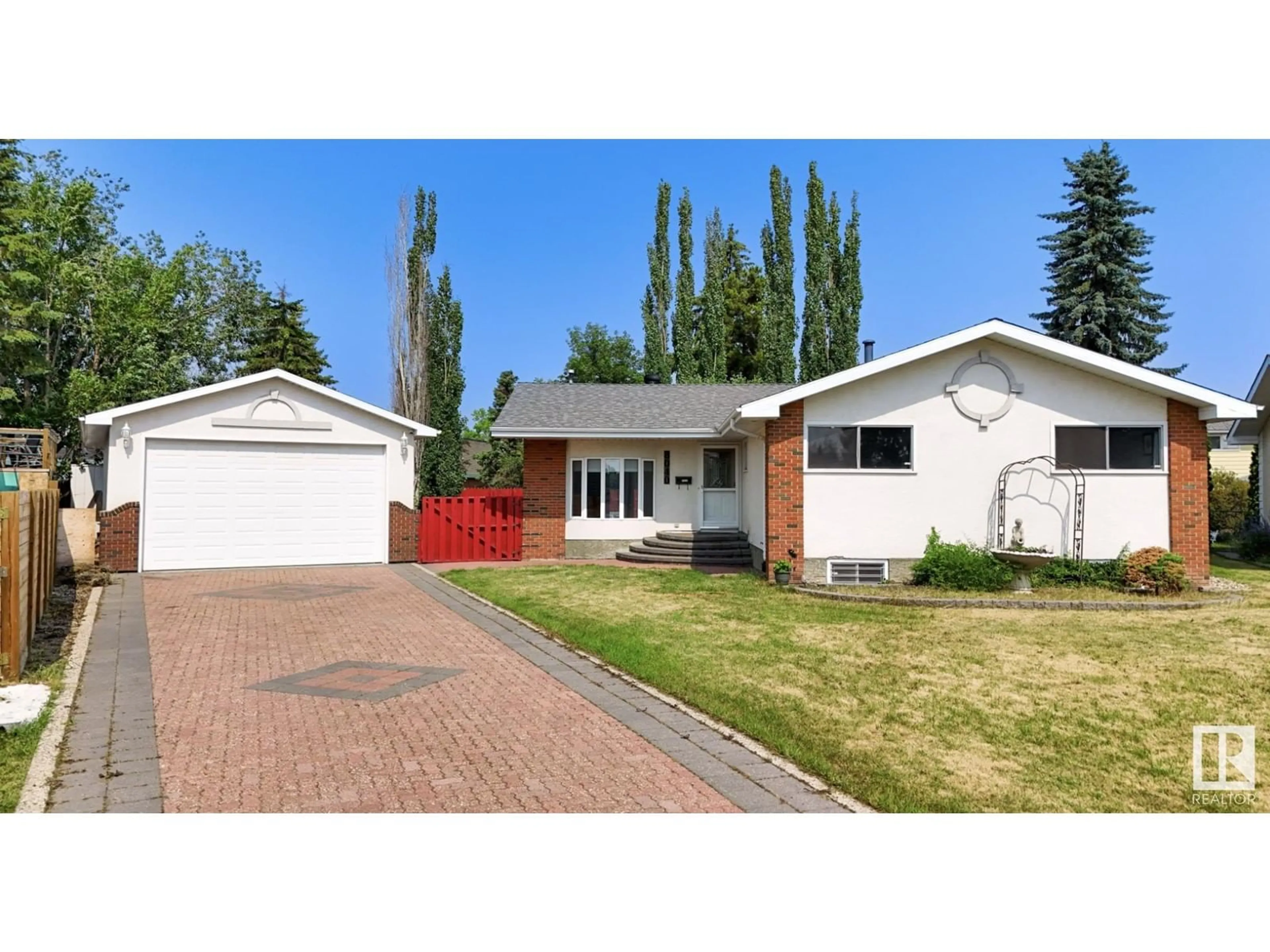 Frontside or backside of a home for 8040 174 Street NW, Edmonton Alberta T5T0G6