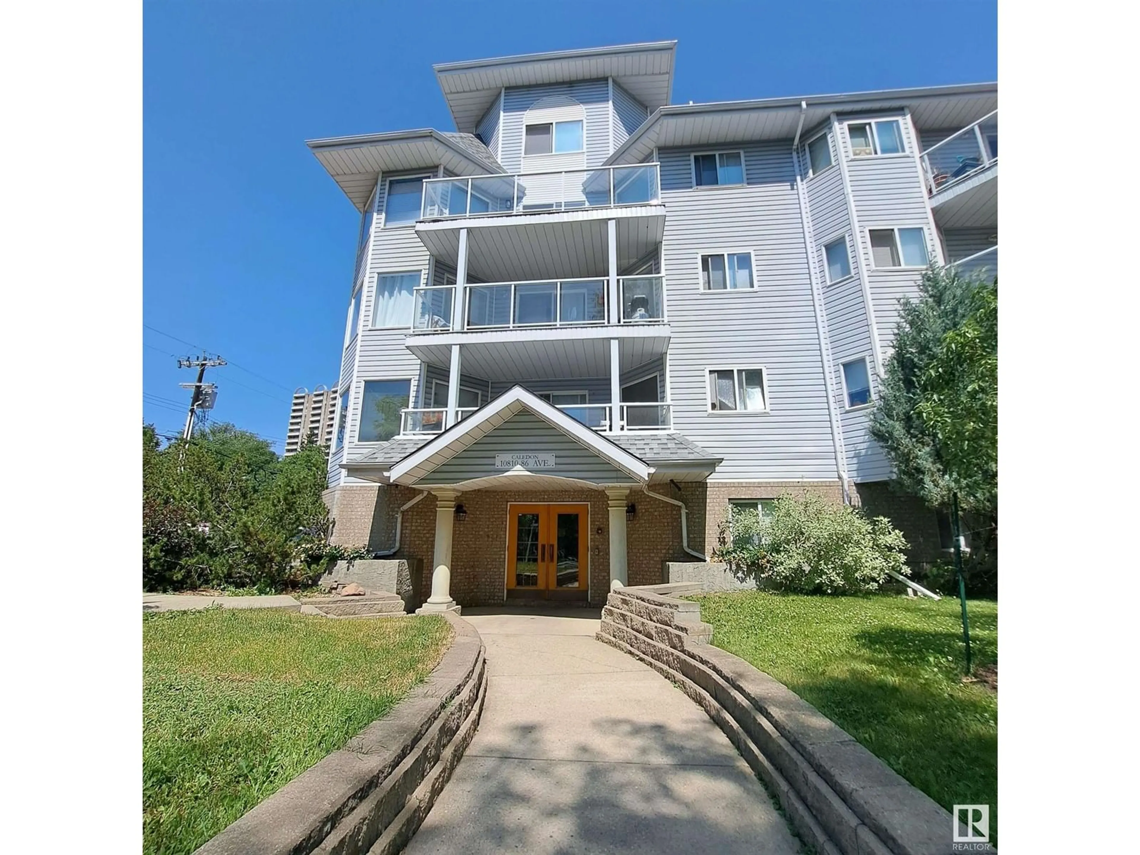 A pic from exterior of the house or condo for #103 10810 86 AV NW NW, Edmonton Alberta T6E2N2