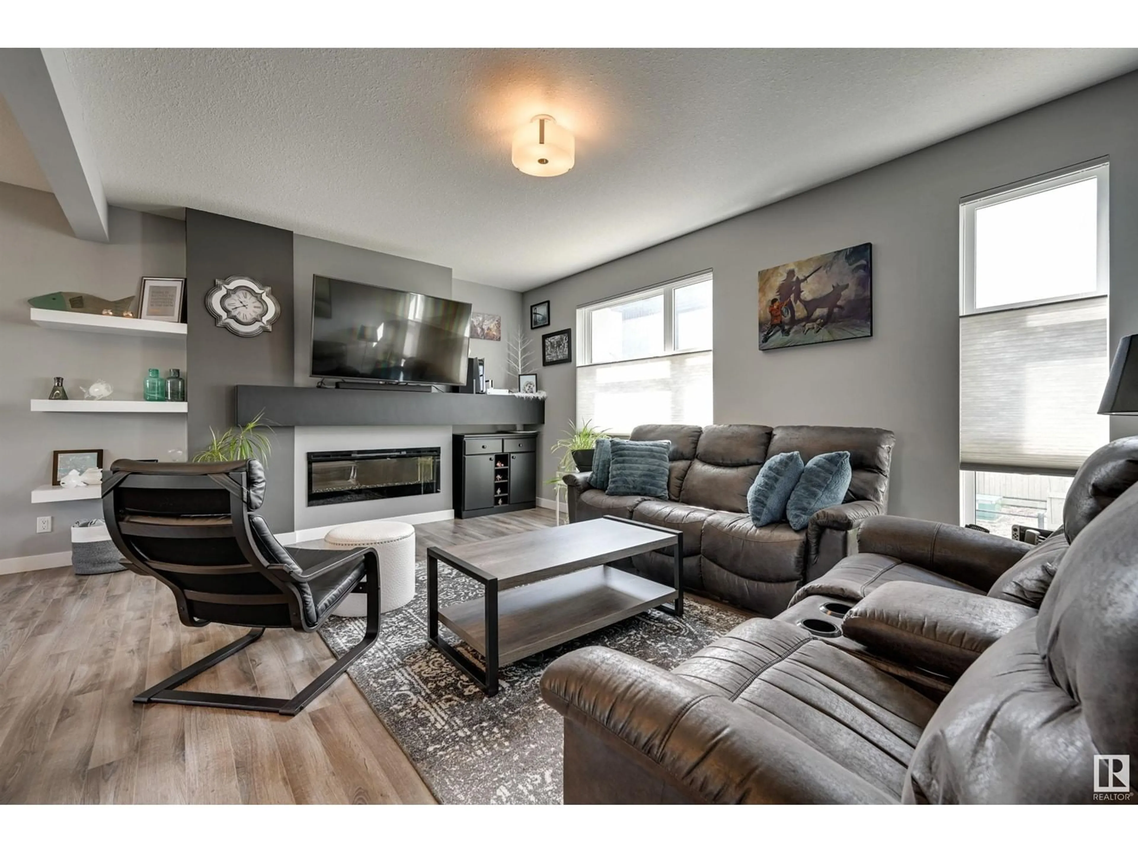 Living room for #28 14715 125 ST NW, Edmonton Alberta T5X0G8