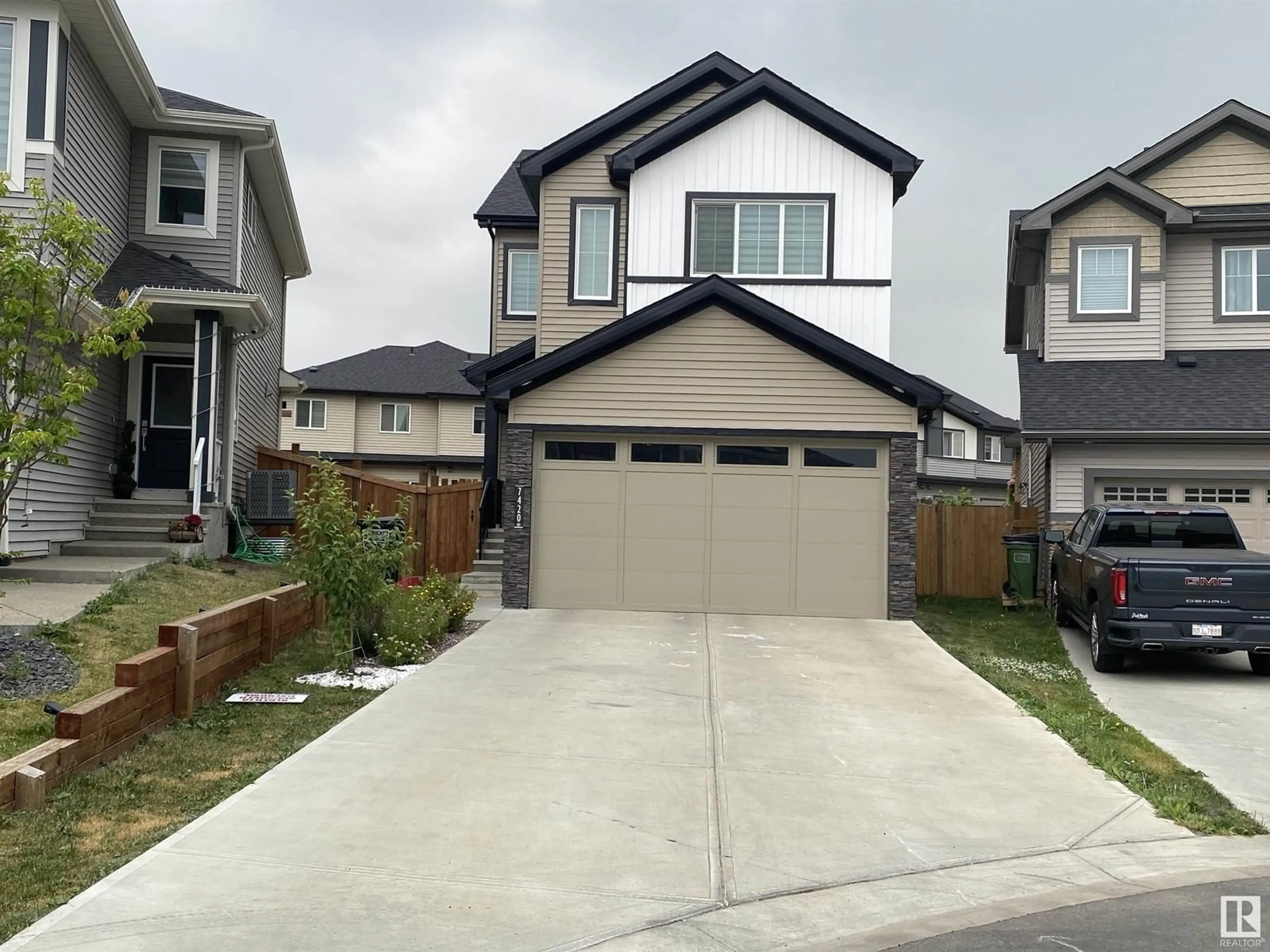 Frontside or backside of a home for 7420 CHIVERS CR SW, Edmonton Alberta T6W4M2