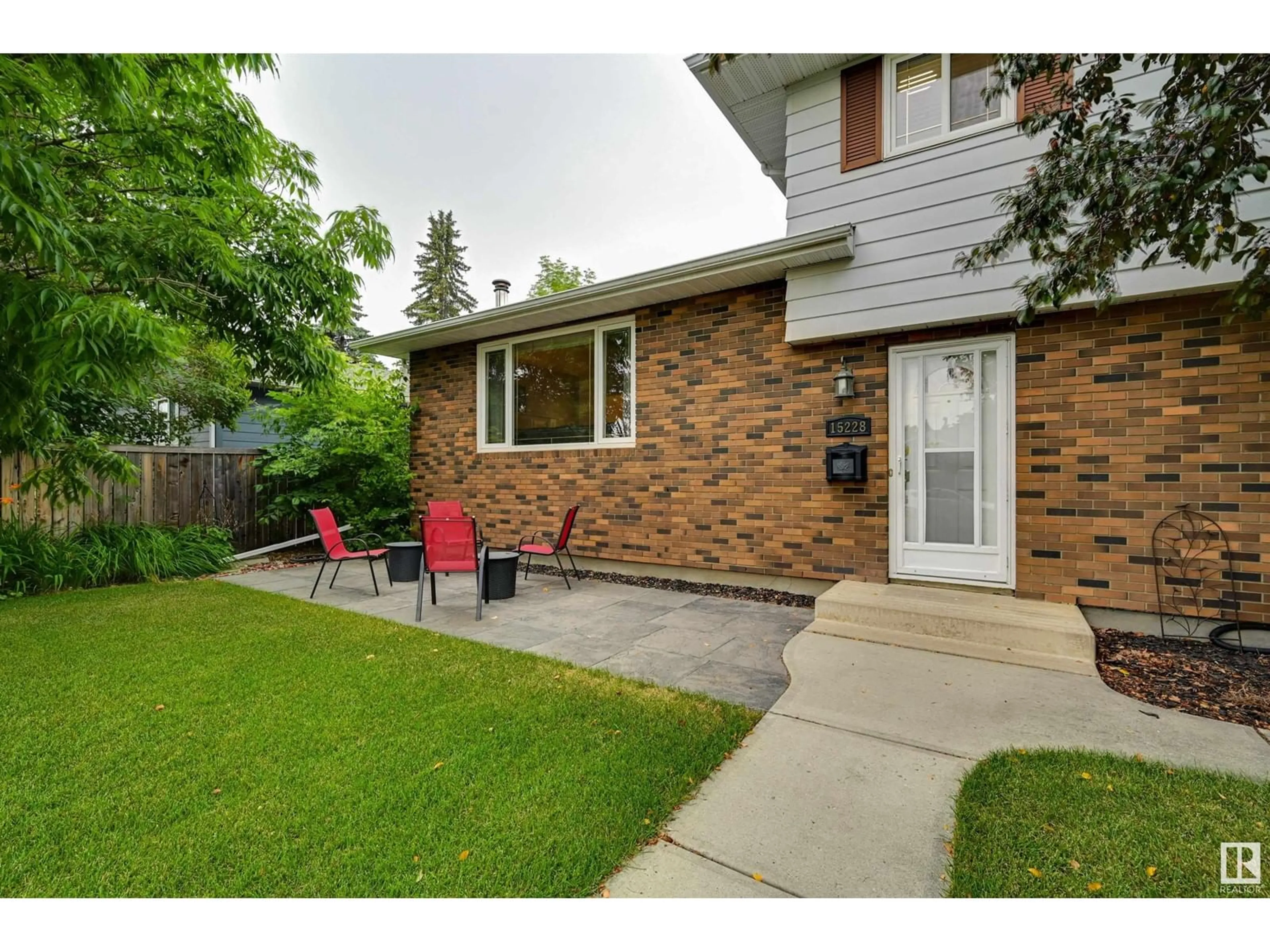 Frontside or backside of a home for 15228 79A AV NW, Edmonton Alberta T5R3H4
