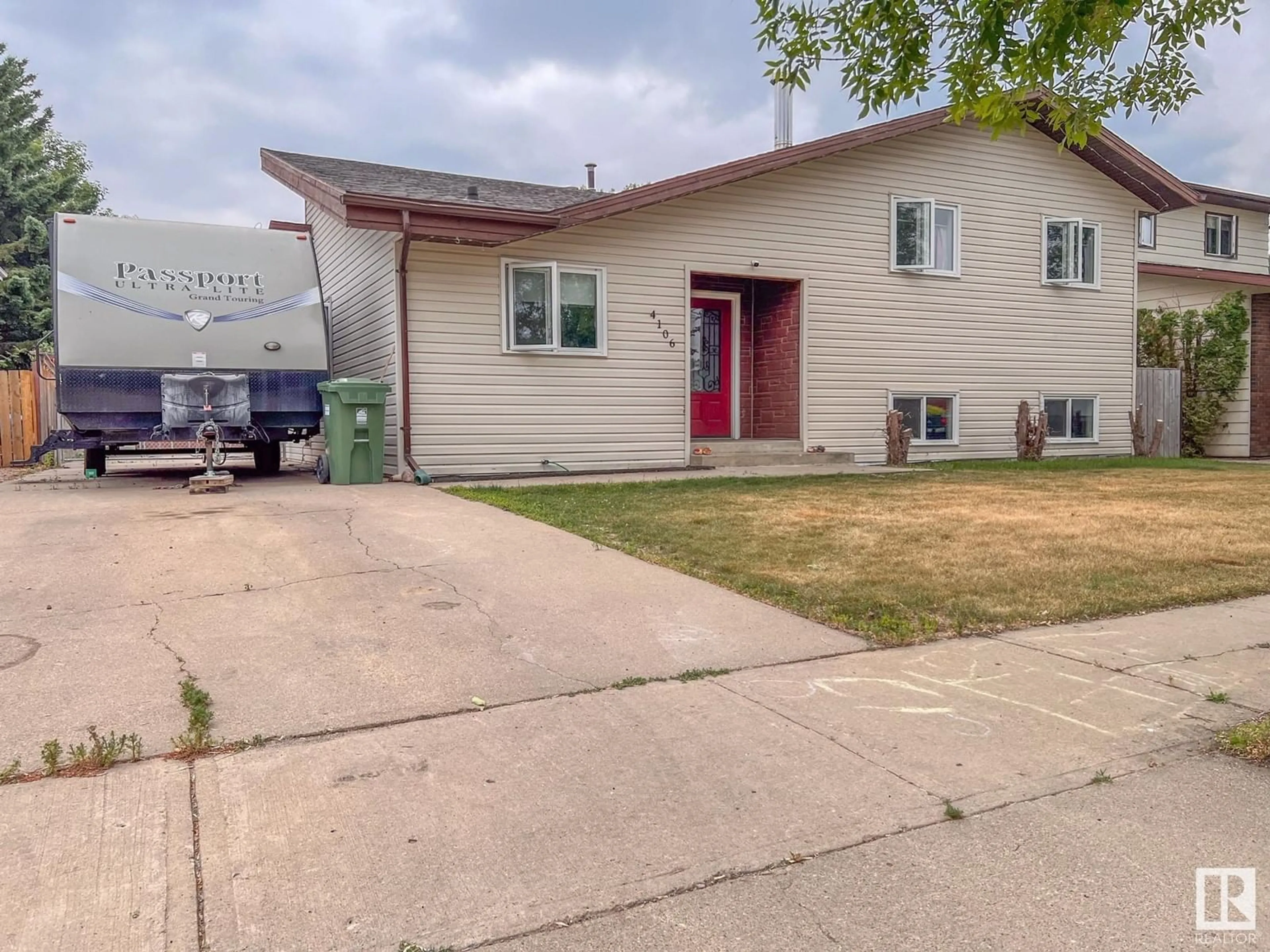 Frontside or backside of a home for 4106 40 AV, Bonnyville Town Alberta T9N1T9