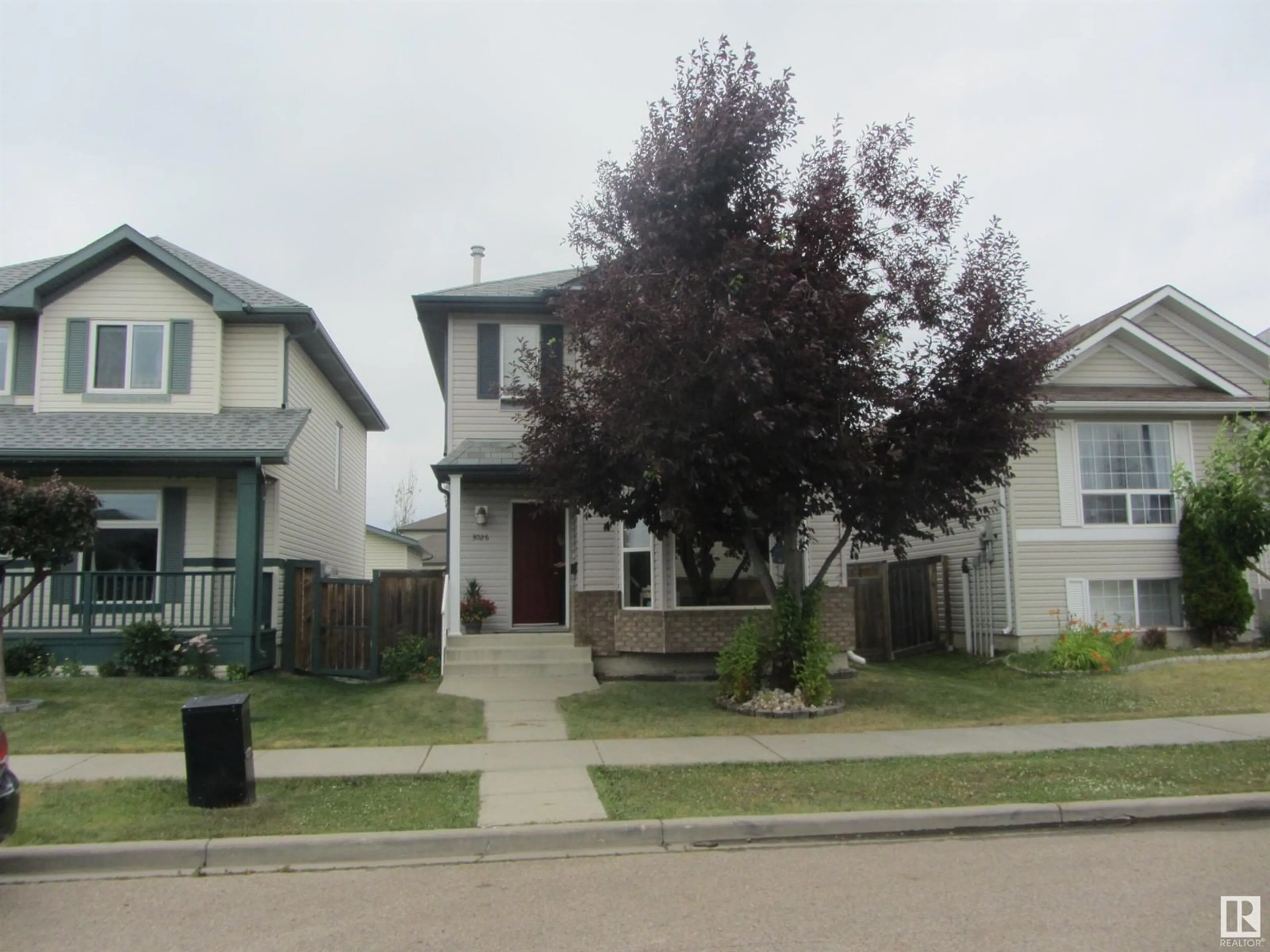 Frontside or backside of a home for 3026 30 AV NW, Edmonton Alberta T6T1T9