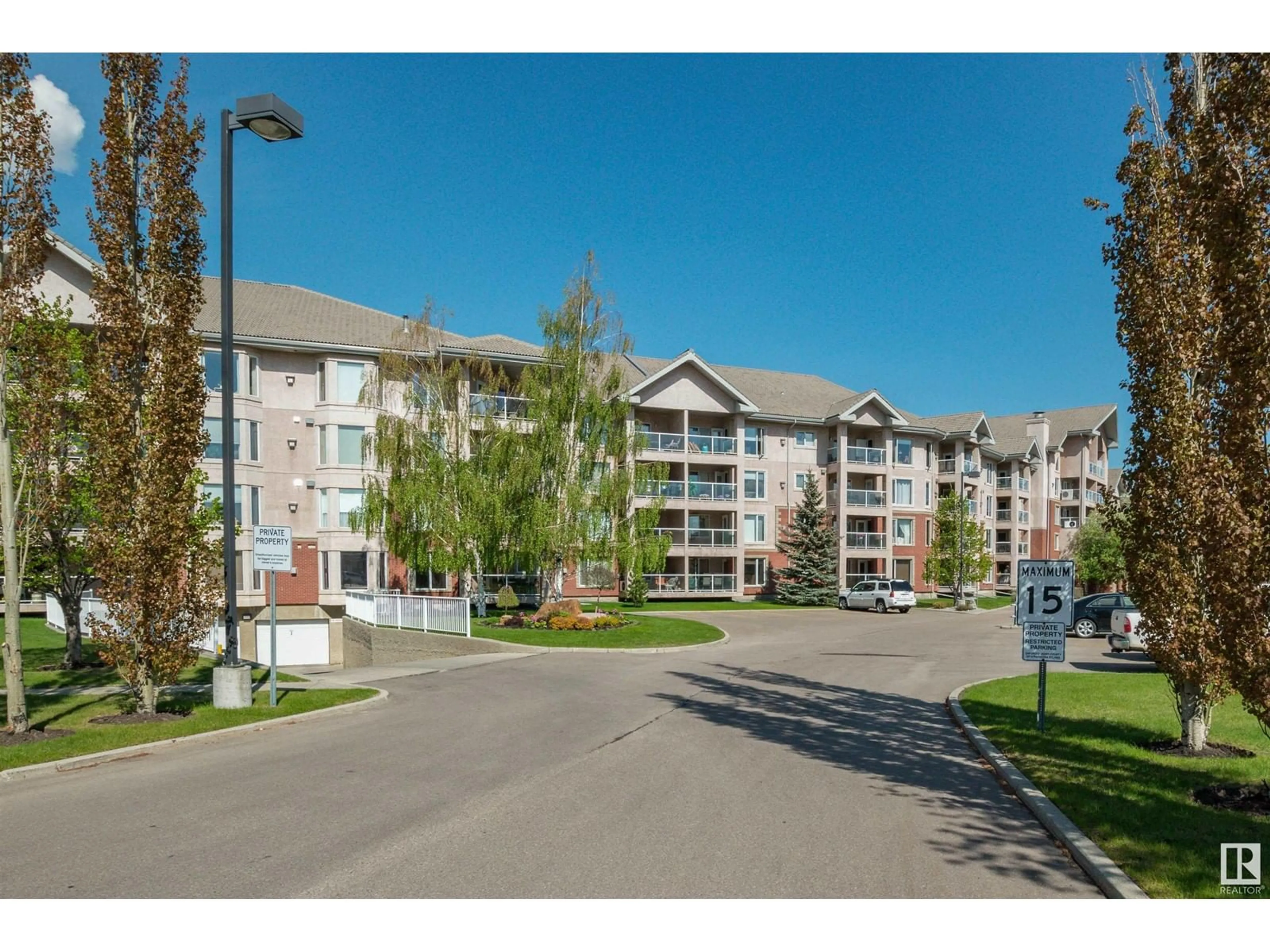 A pic from exterior of the house or condo for #115 200 BETHEL DR, Sherwood Park Alberta T8H2C5