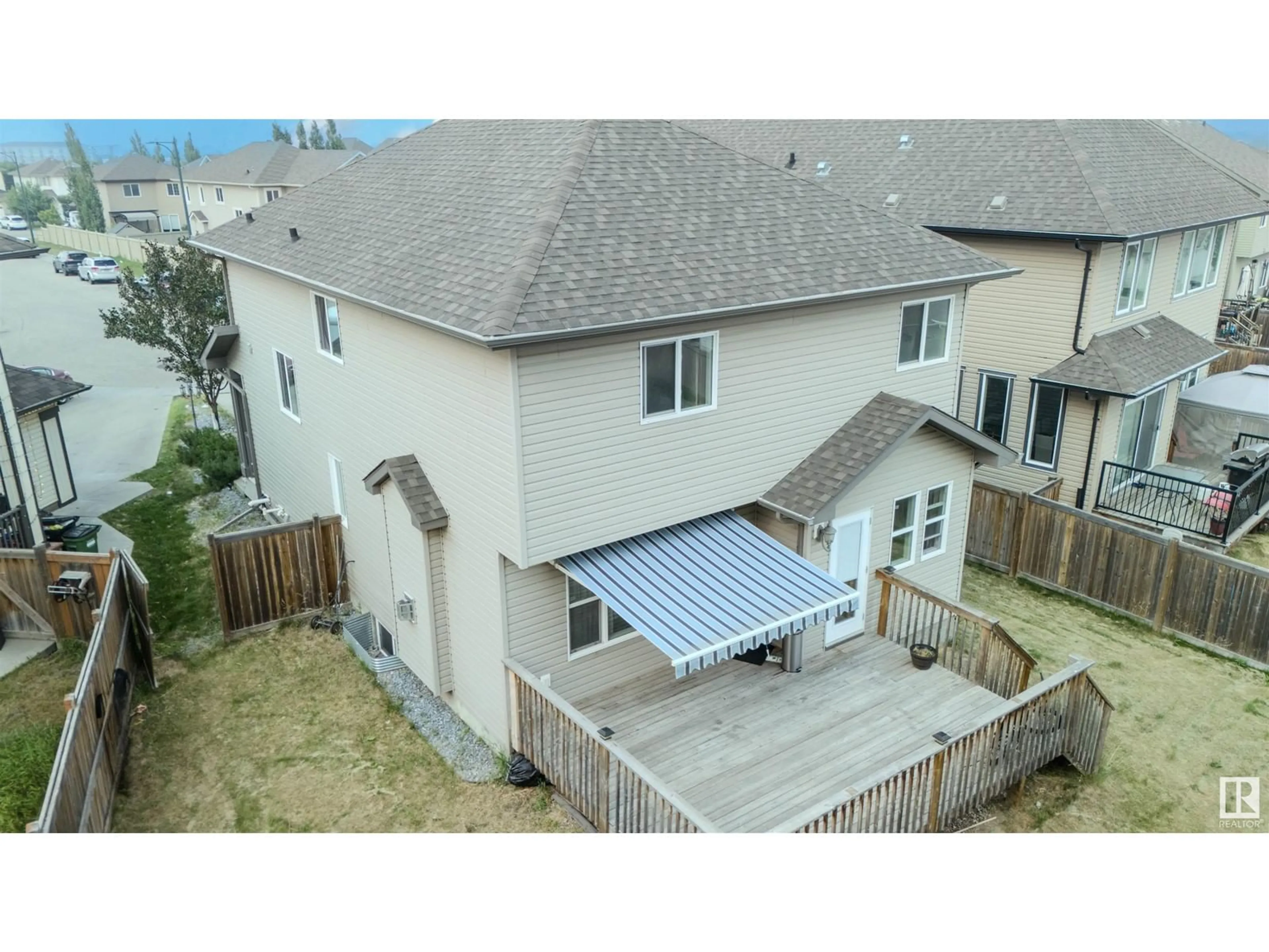 Frontside or backside of a home for 1575 36 AV NW NW, Edmonton Alberta T6T0M5