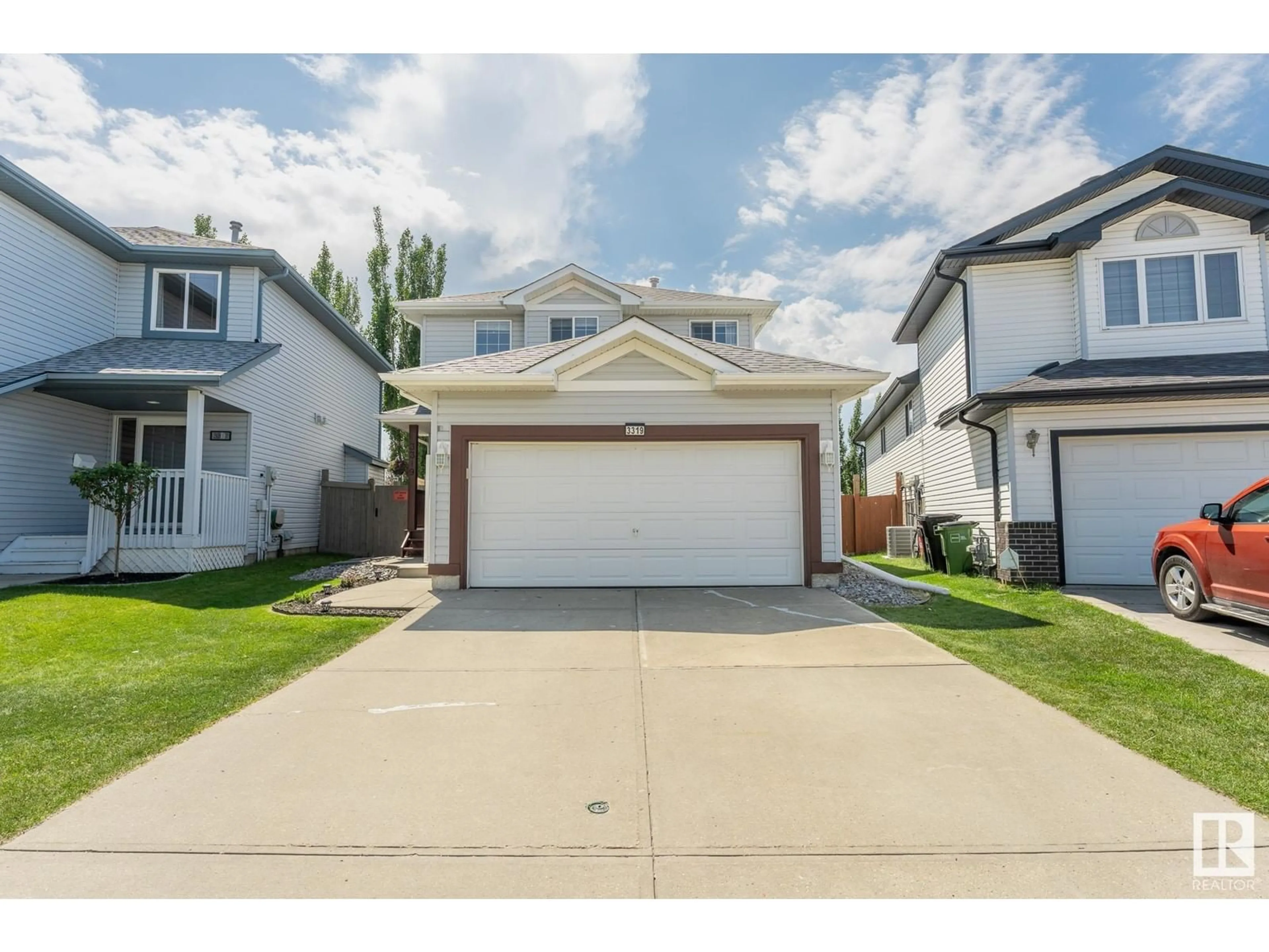 Frontside or backside of a home for 3319 29 AV NW NW, Edmonton Alberta T6T1V5