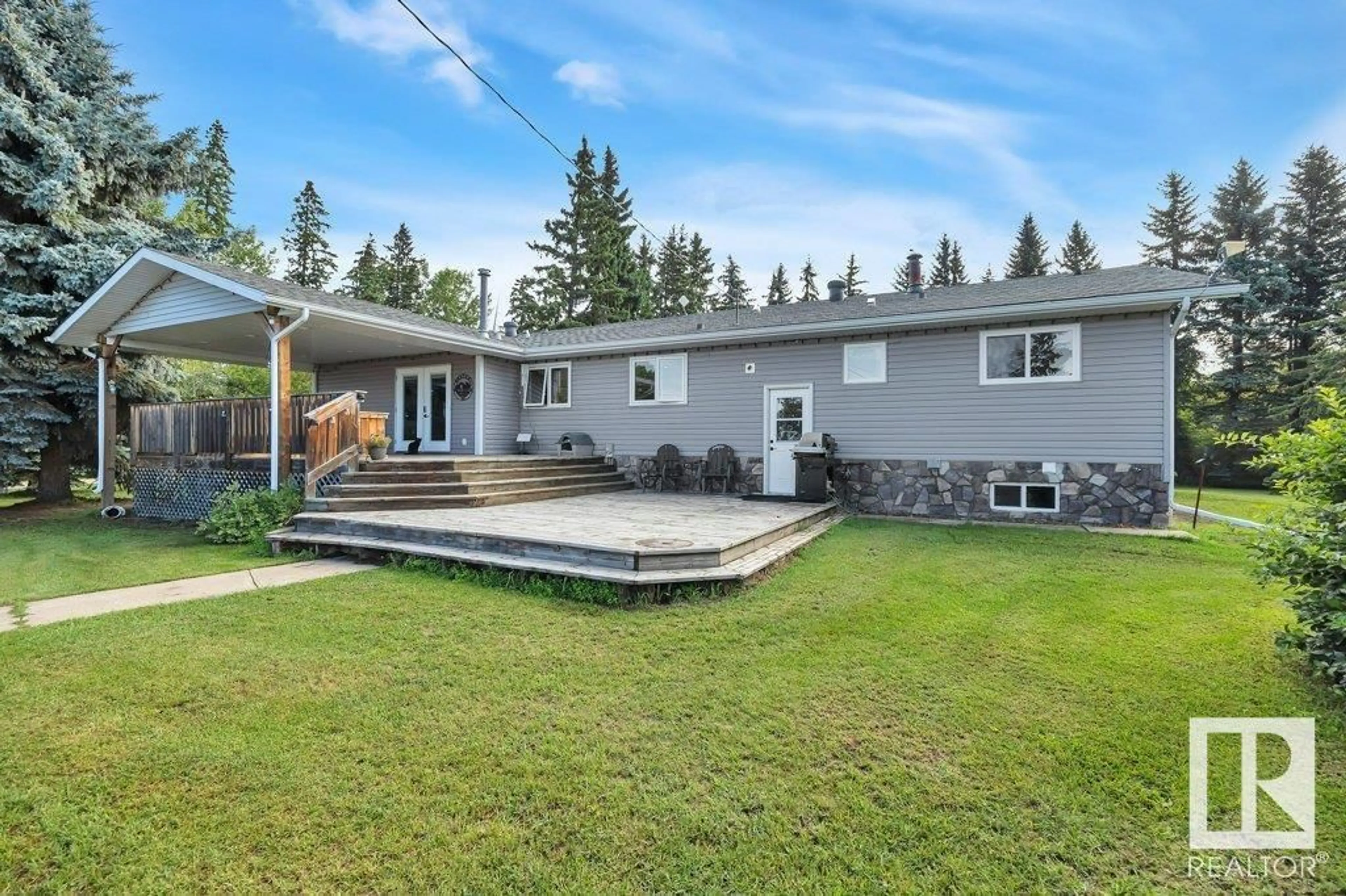 Frontside or backside of a home for 465076 RGE RD 240, Rural Wetaskiwin County Alberta T9A1X1