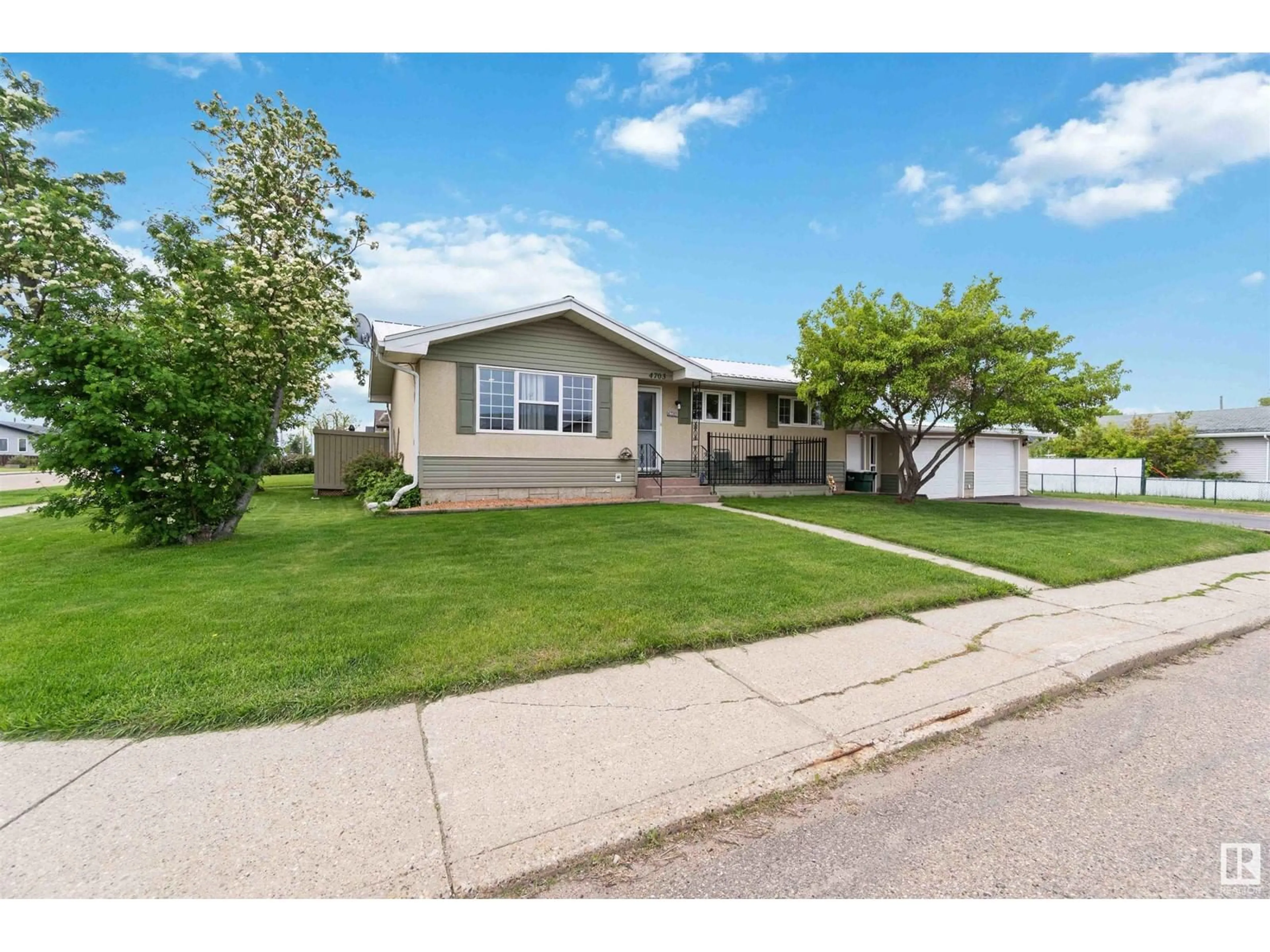 Frontside or backside of a home for 4703 51 AV, Gibbons Alberta T0A1N0