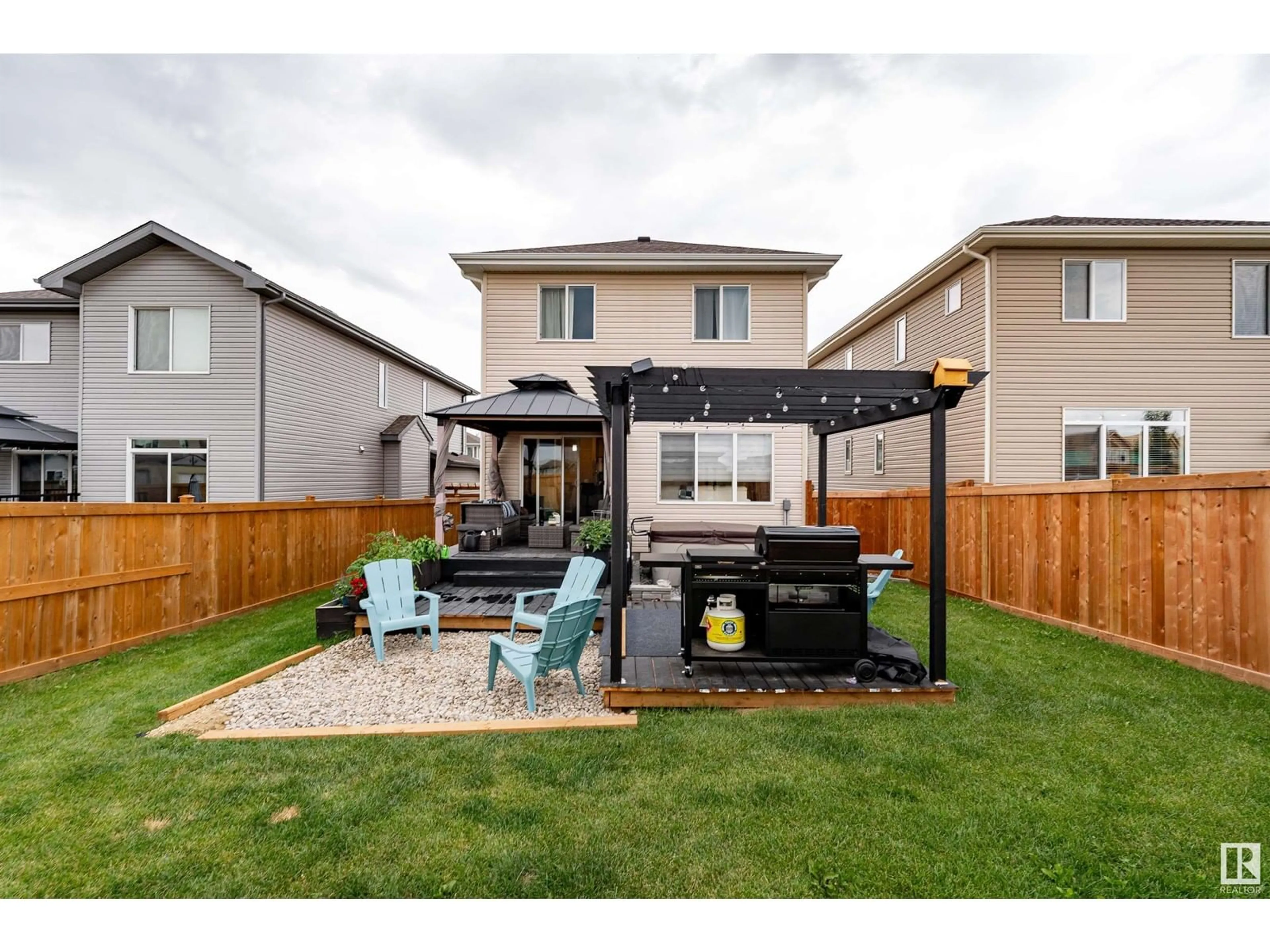 Patio for 21 SEQUOIA BN, Fort Saskatchewan Alberta T8L0J2