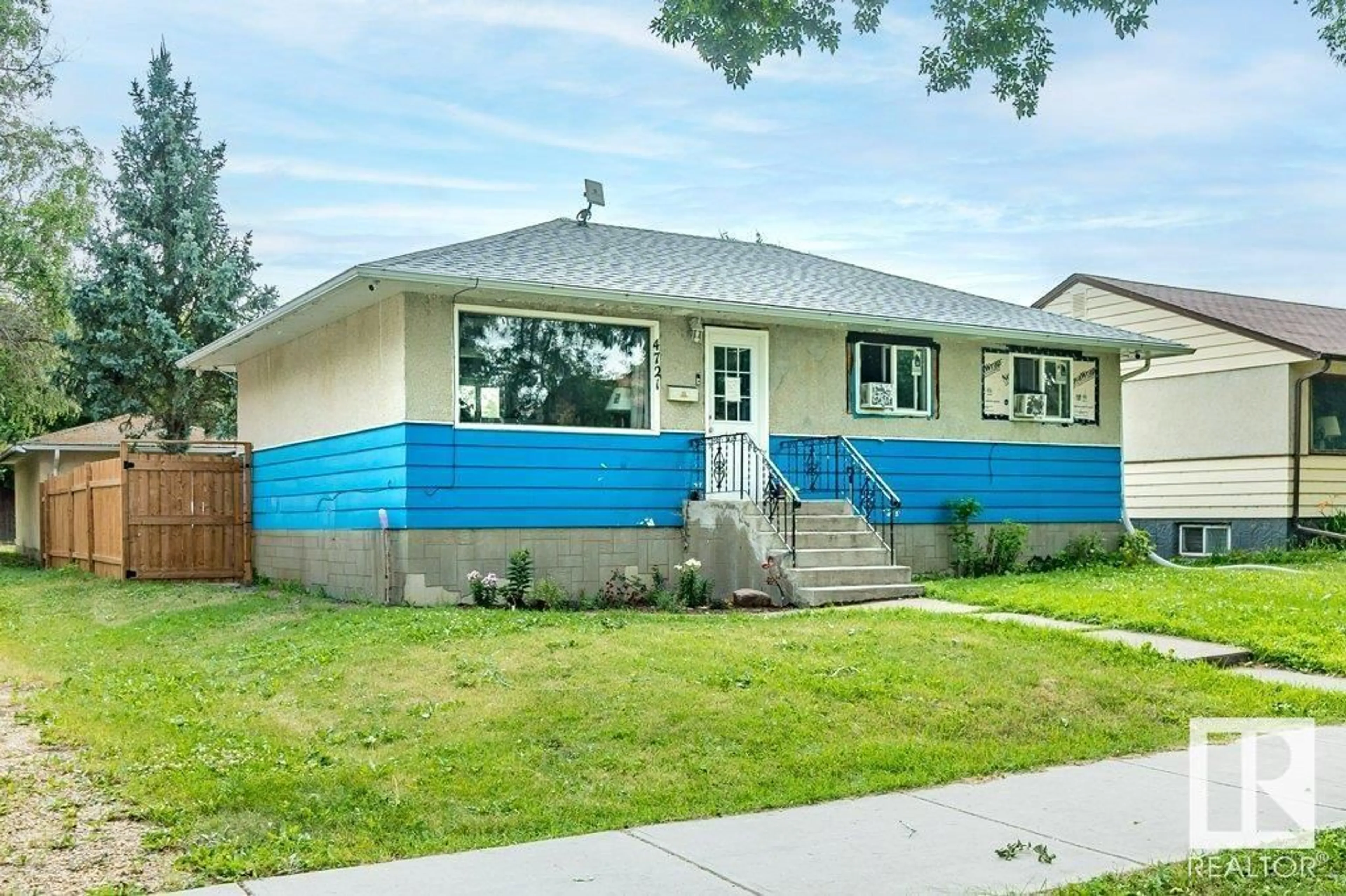 Frontside or backside of a home, the street view for 4721 51 AV, Wetaskiwin Alberta T9A0T6