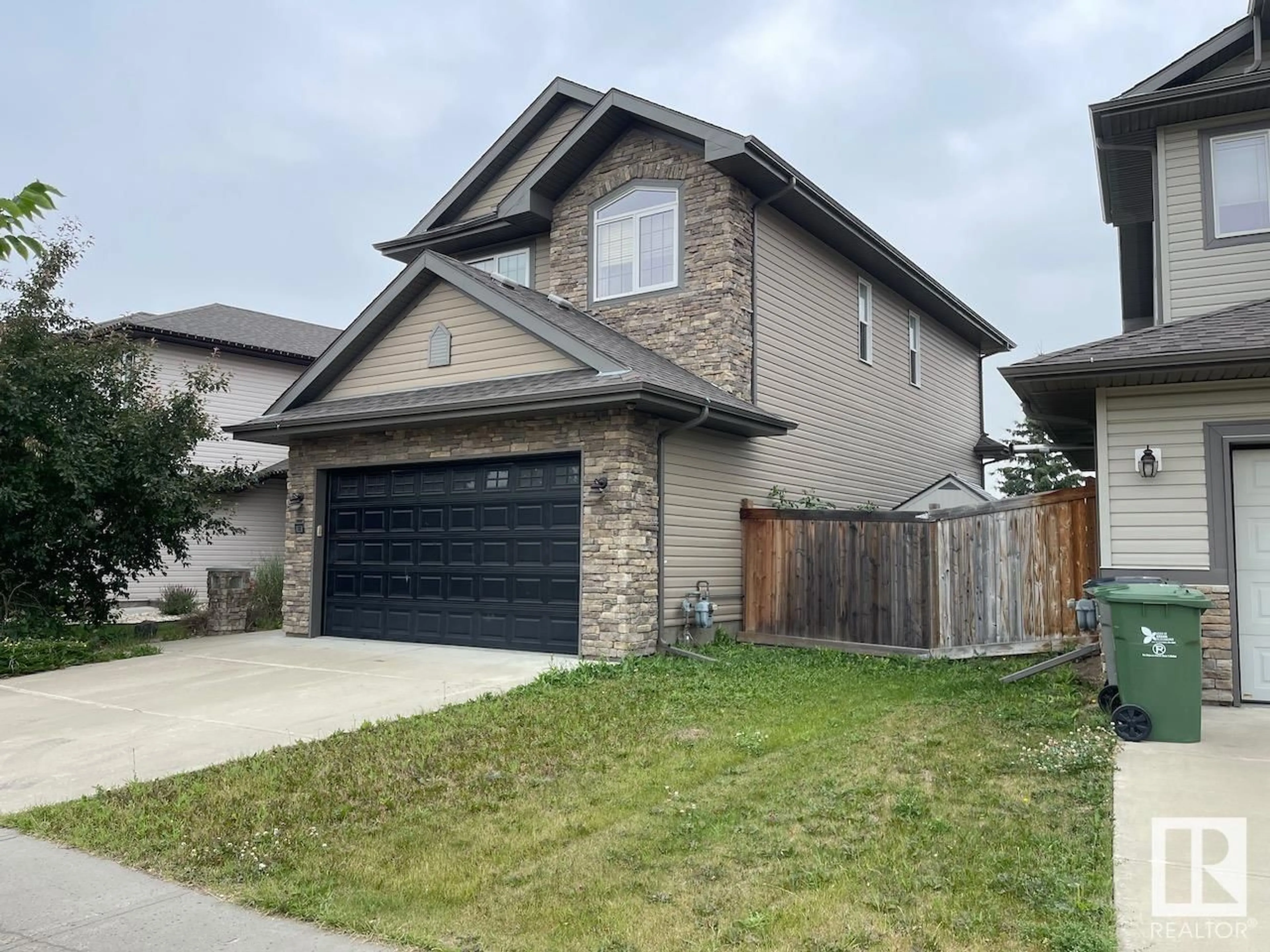 Frontside or backside of a home for 32 RUE BLANCHARD, Beaumont Alberta T4X0E6