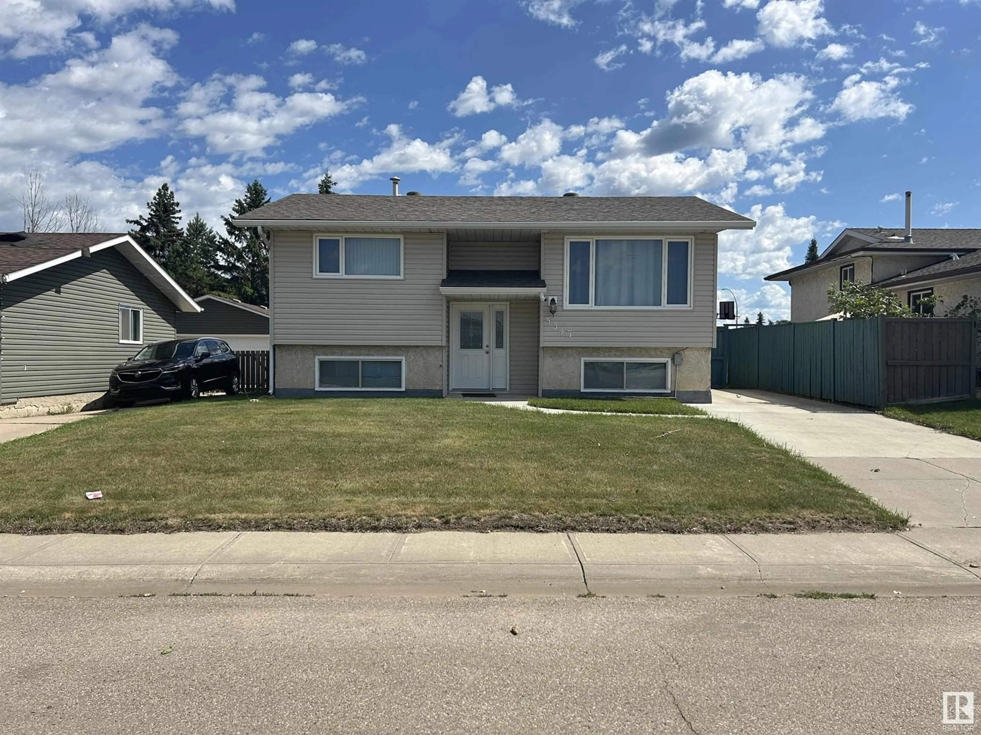 Frontside or backside of a home for 5343 61 ST, Redwater Alberta T0A2W0