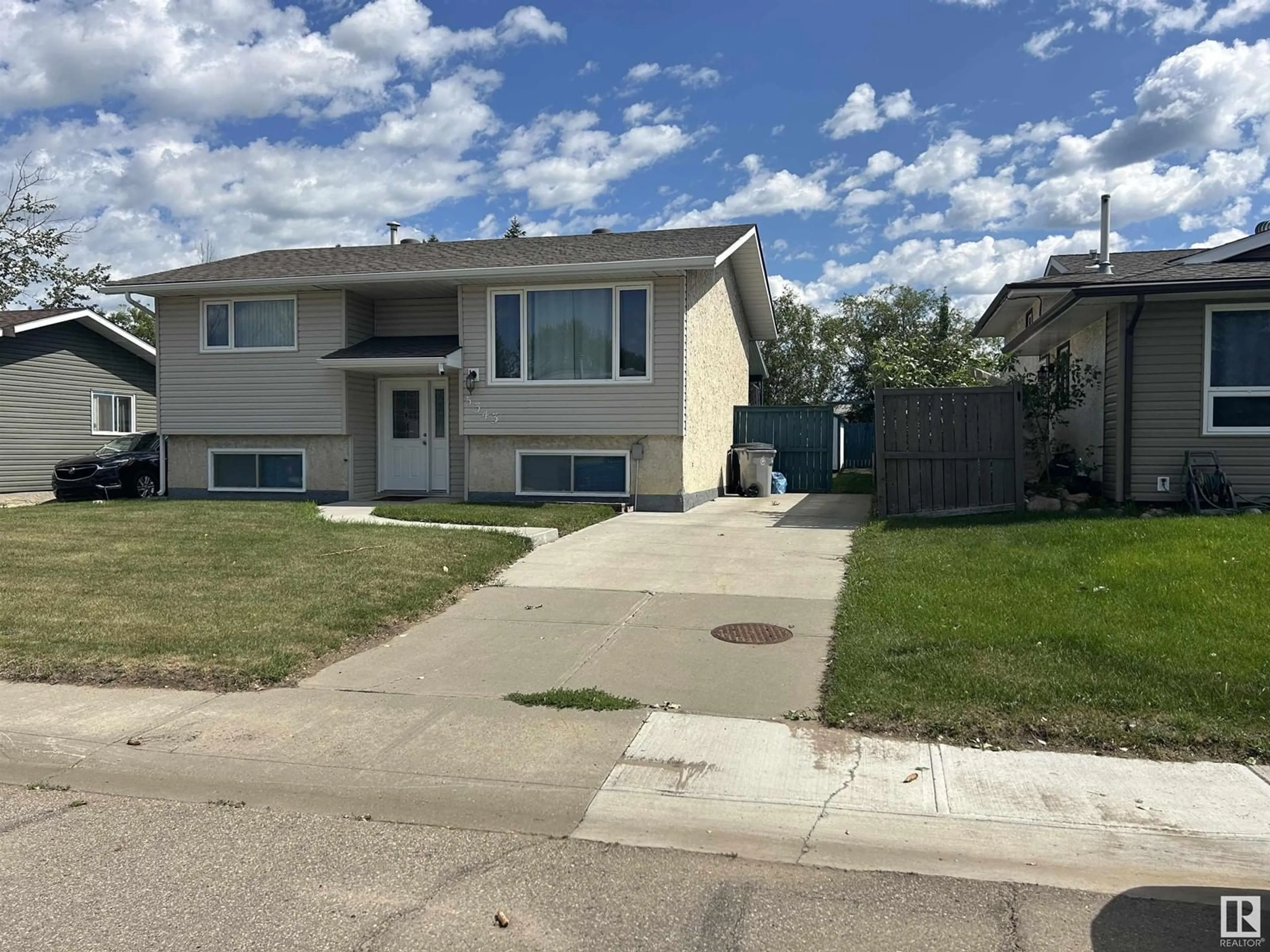 Frontside or backside of a home for 5343 61 ST, Redwater Alberta T0A2W0