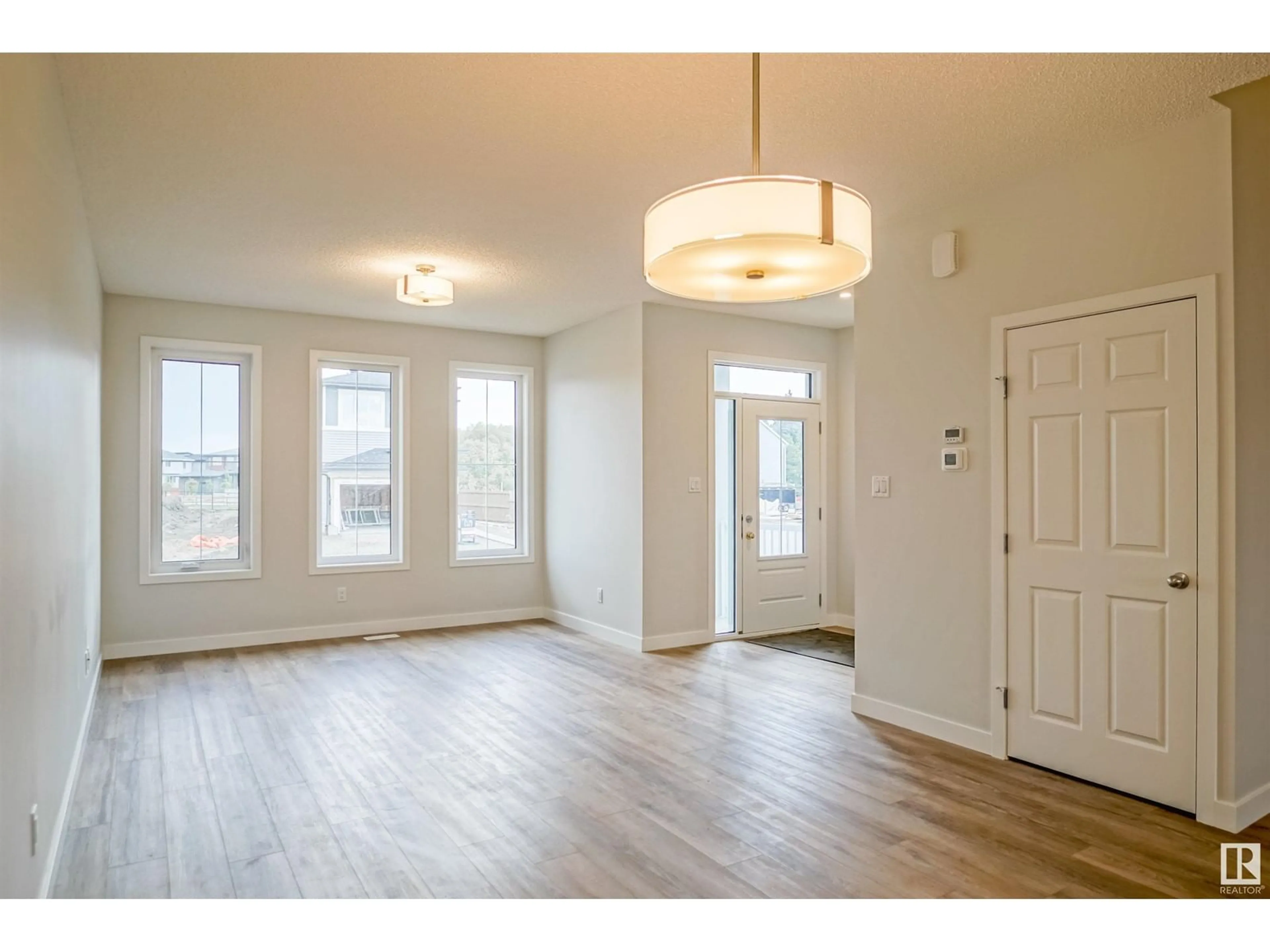 Indoor entryway, wood floors for 17647 49 ST NW, Edmonton Alberta T5Y4B7