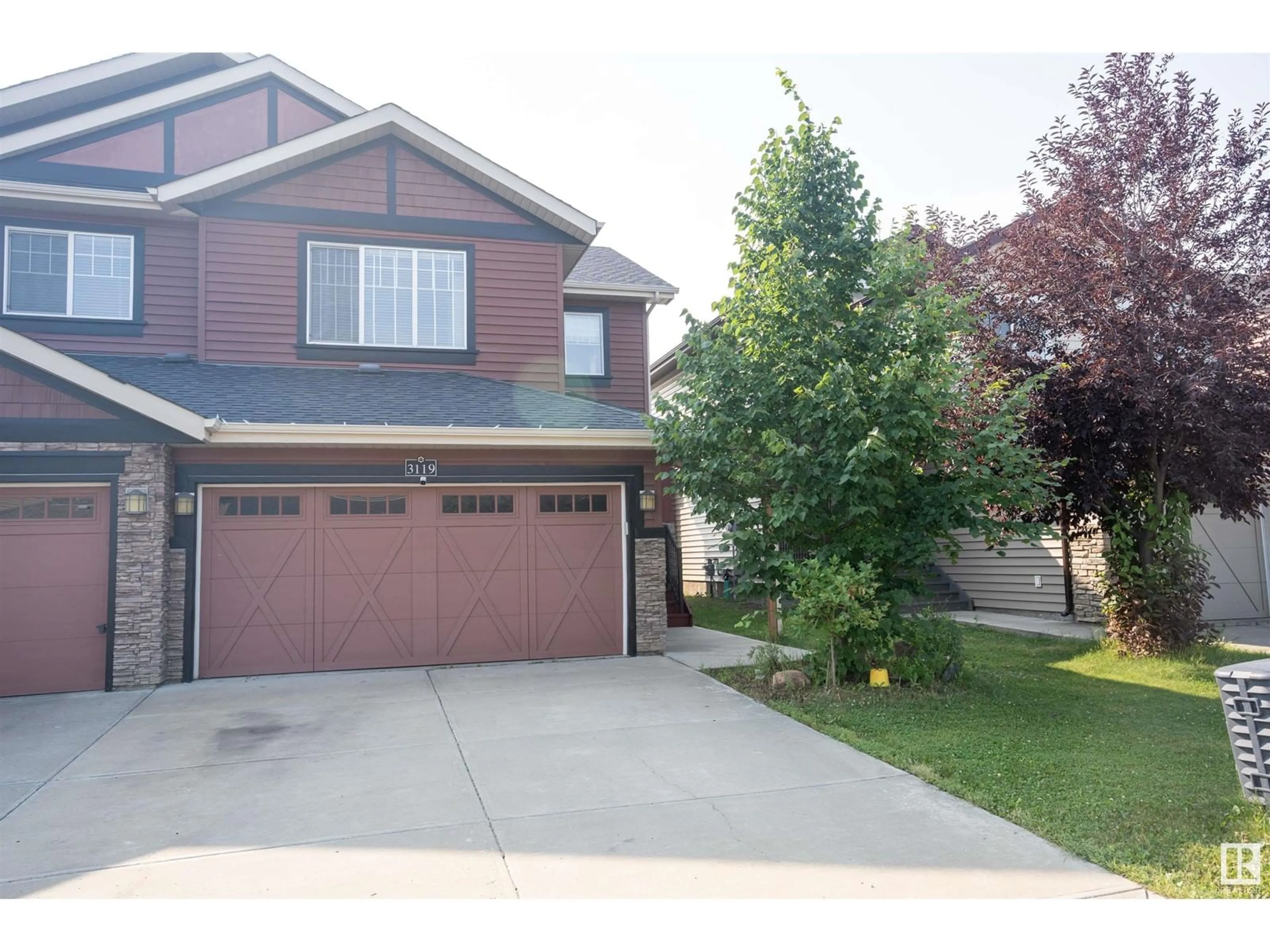 A pic from exterior of the house or condo for 3119 WHITELAW DR NW, Edmonton Alberta T6W0P9