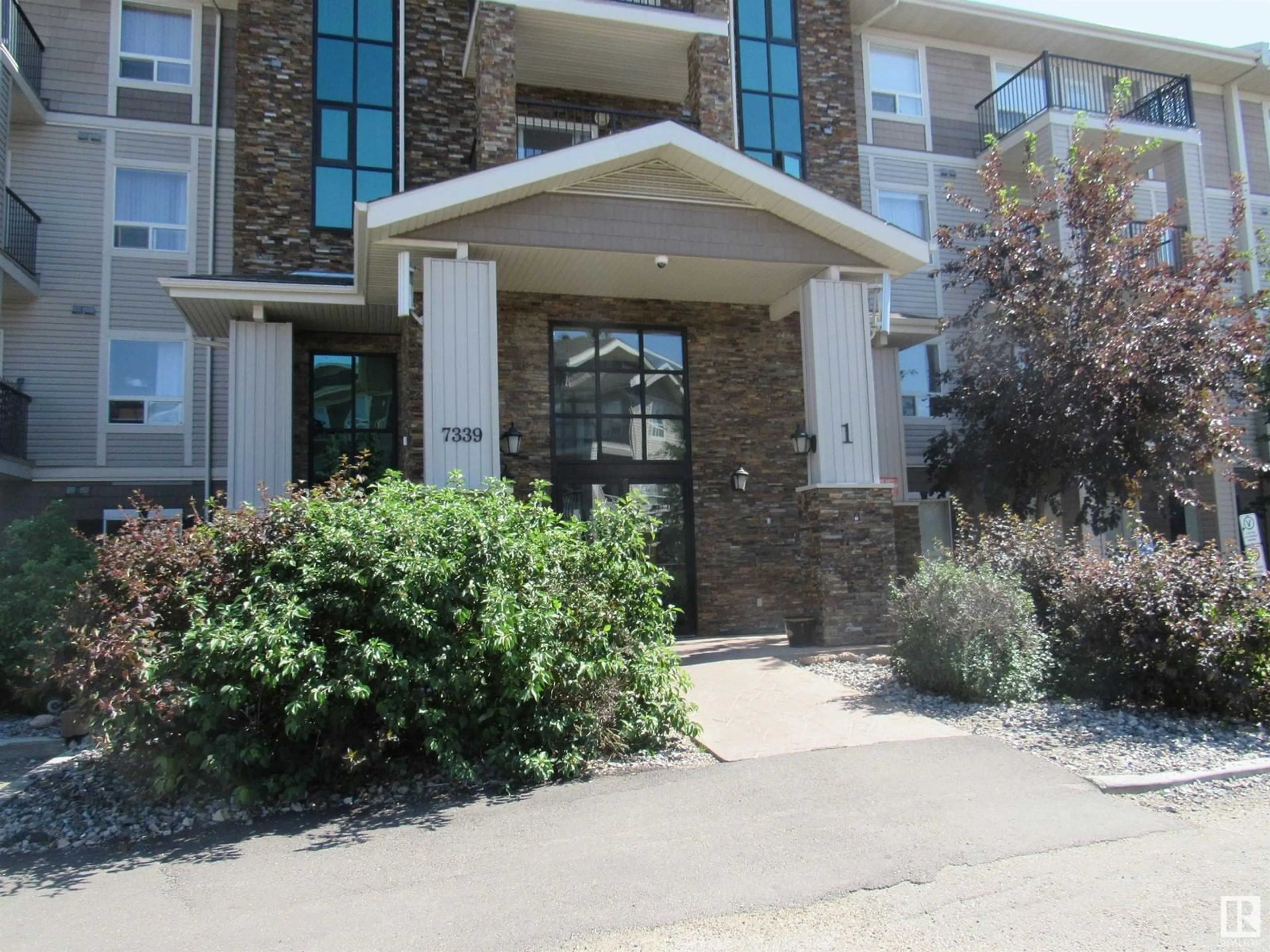 A pic from exterior of the house or condo for #1318 7339 SOUTH TERWILLEGAR DR NW, Edmonton Alberta T6W1T6