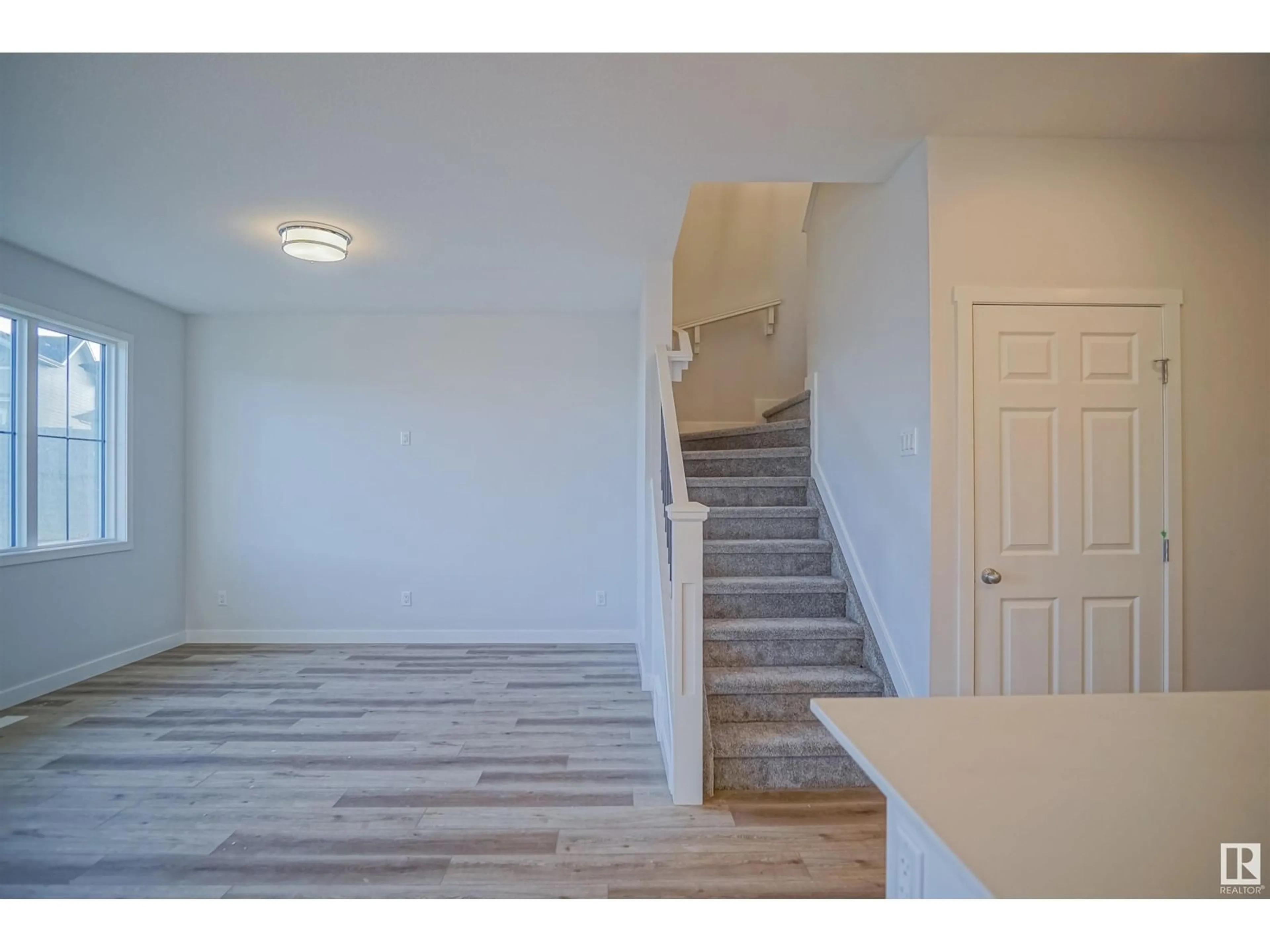 Indoor entryway, not visible floor for 5123 Kinney WY SW, Edmonton Alberta T6W2J2