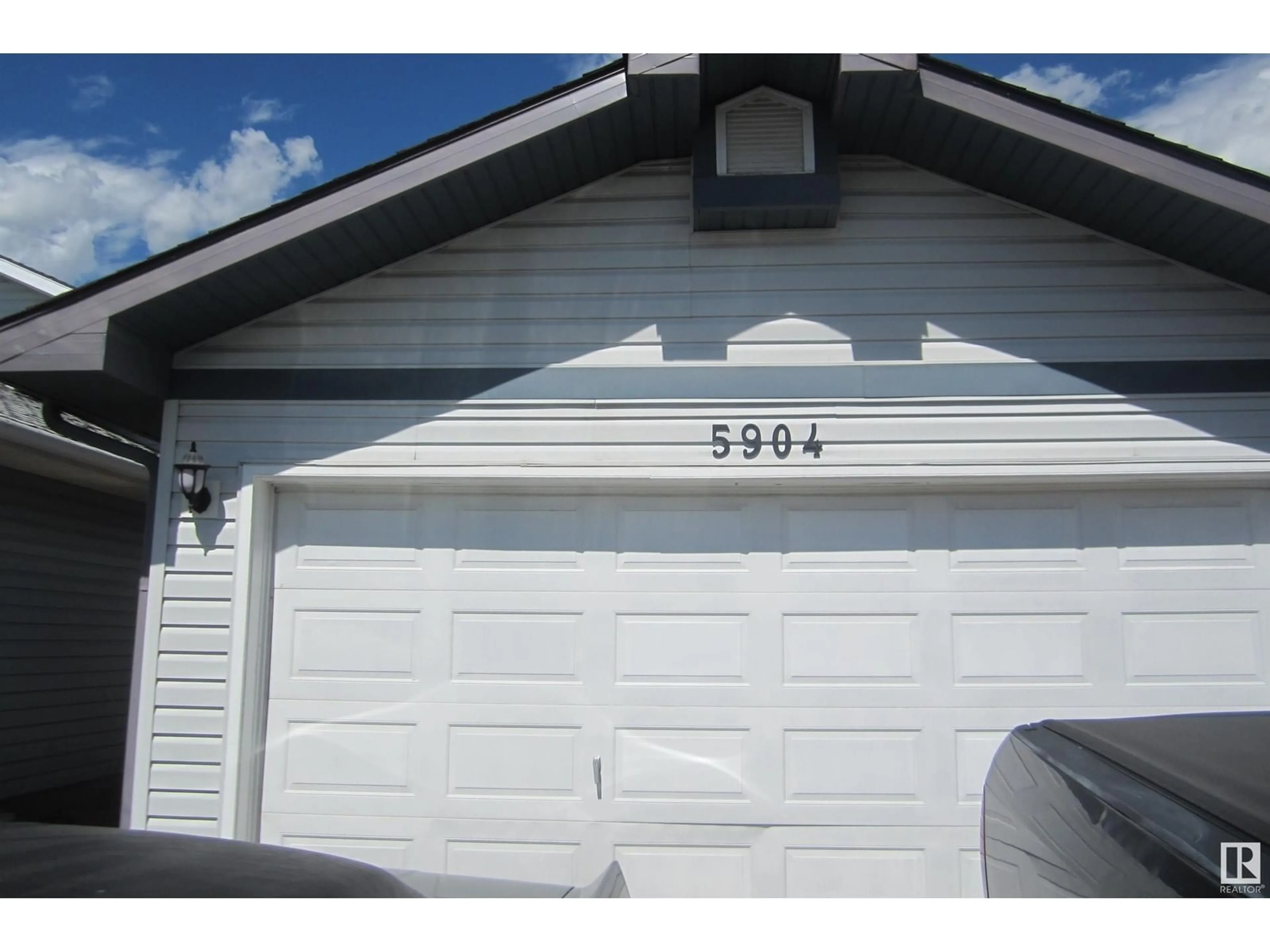 Indoor garage for 5904 162B AV NW NW, Edmonton Alberta T5Y2W3