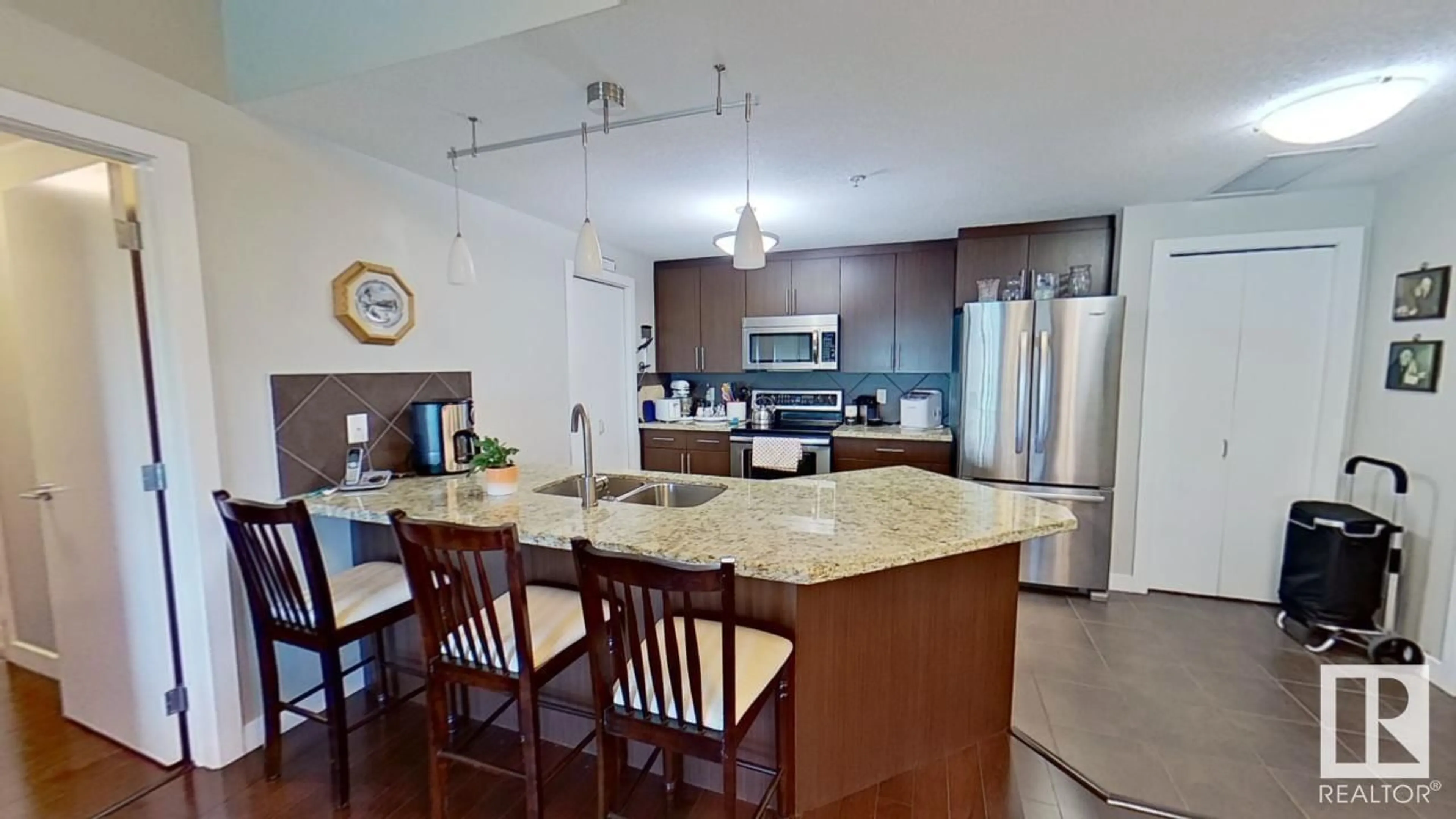 Kitchen for #807 10055 118 ST NW, Edmonton Alberta T5K0C1