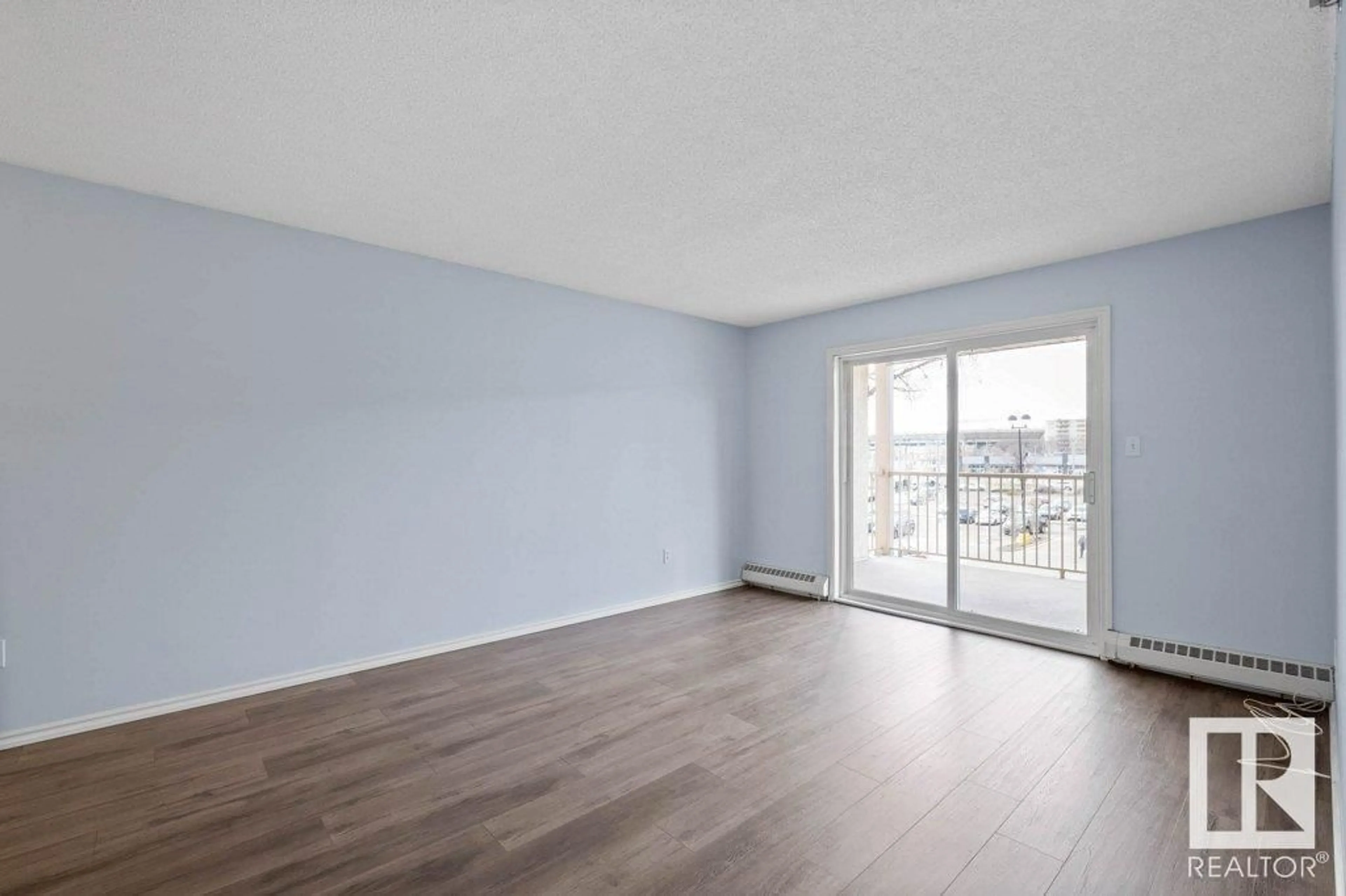 A pic of a room for #313 11218 80 ST NW, Edmonton Alberta T5B4V9